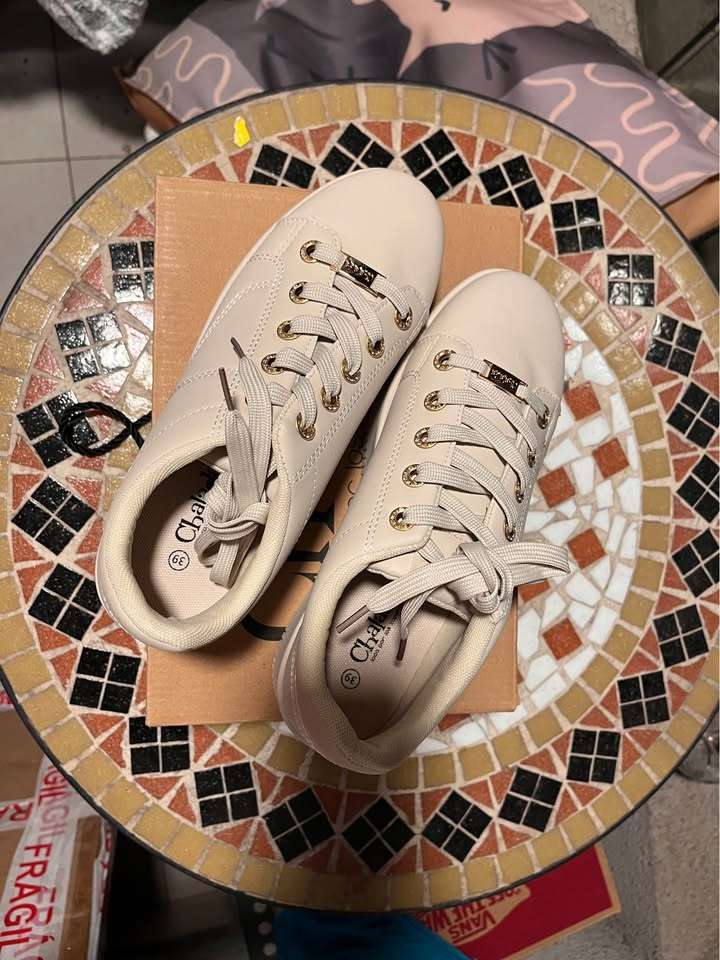 Zapatillas mujer color beige (nuevas) - miniatura 2