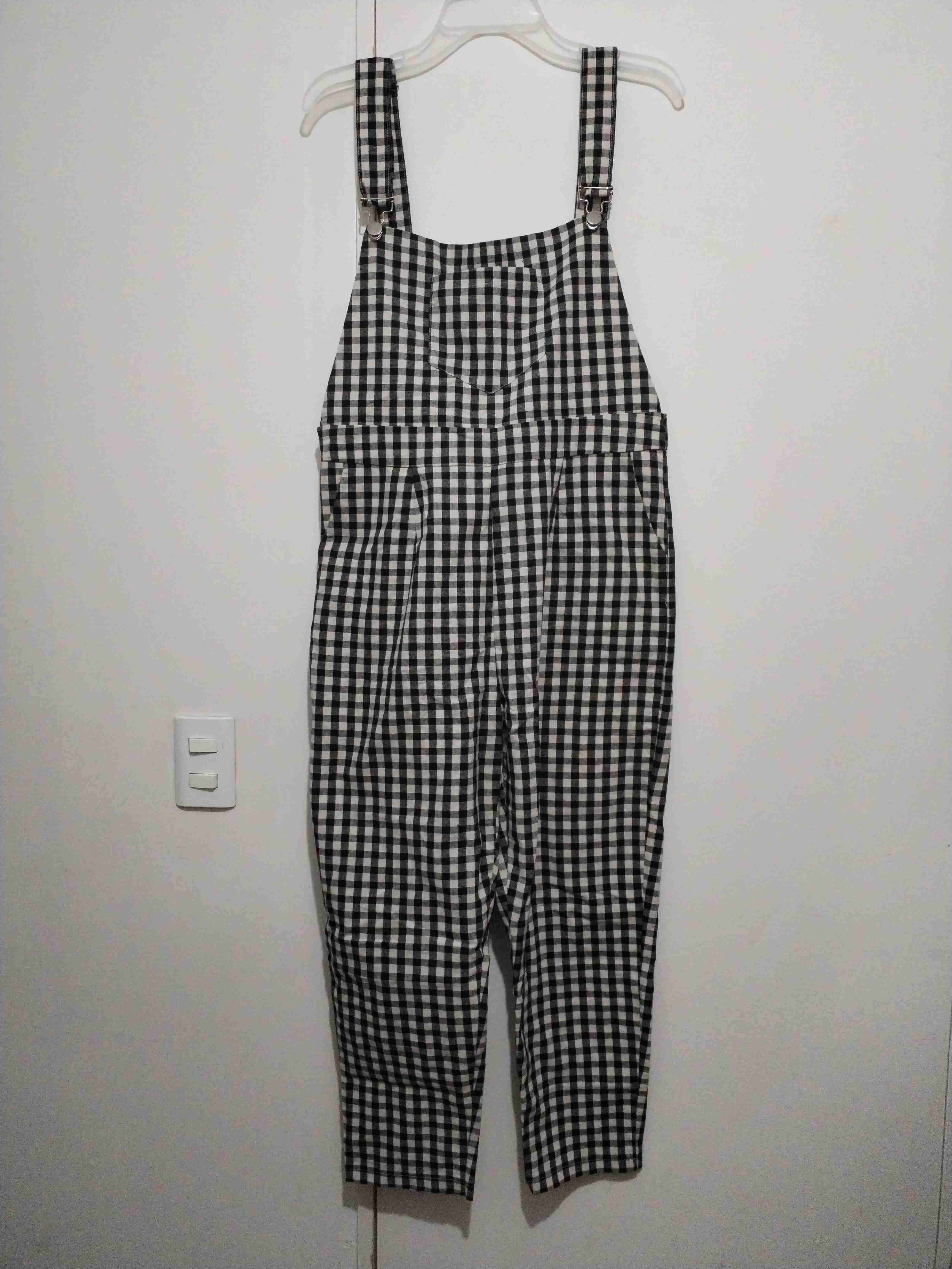 Overall de cuadros blanco y negro - miniatura 1