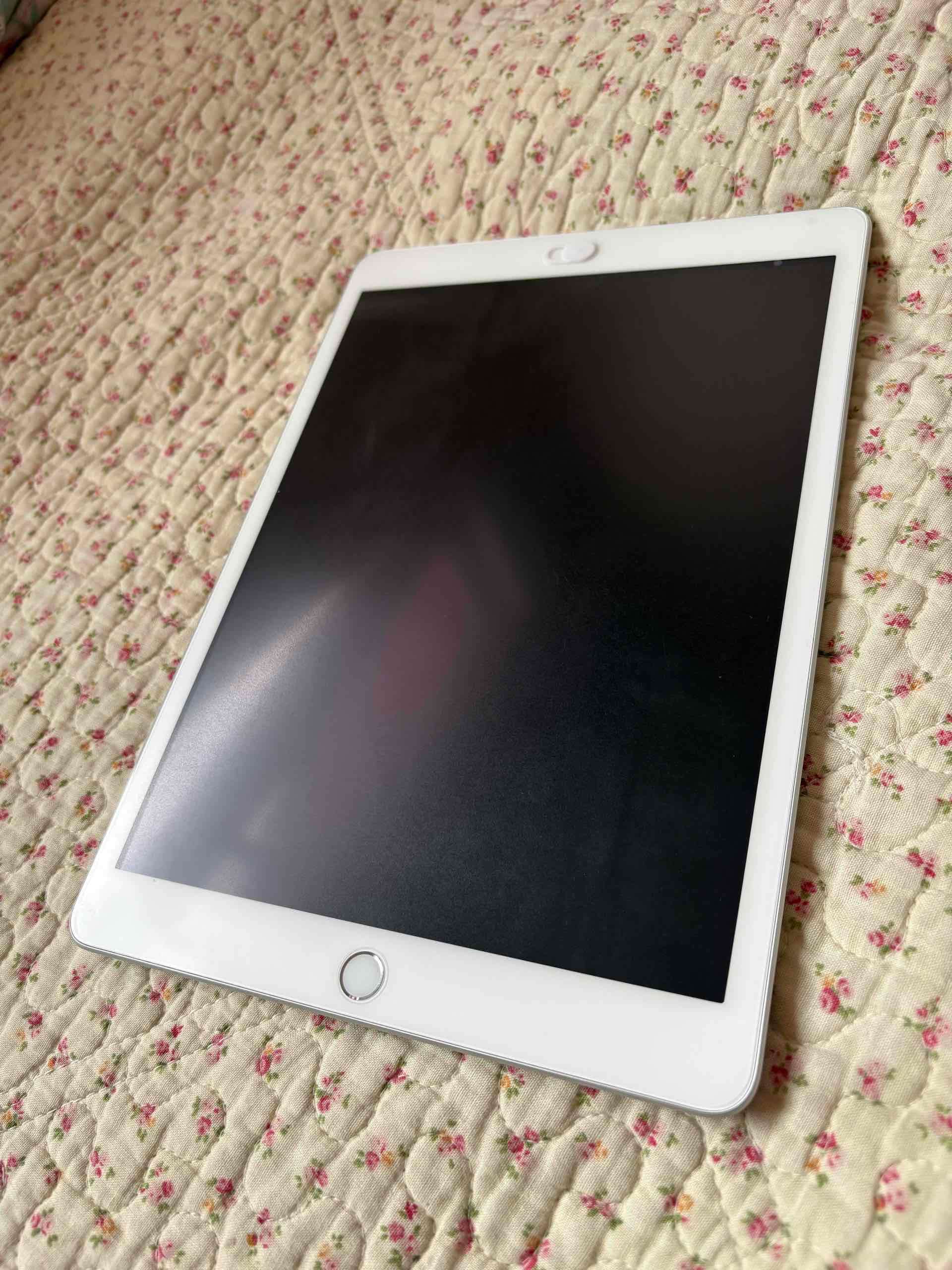 iPad 7ma generación de 32gb - miniatura 4