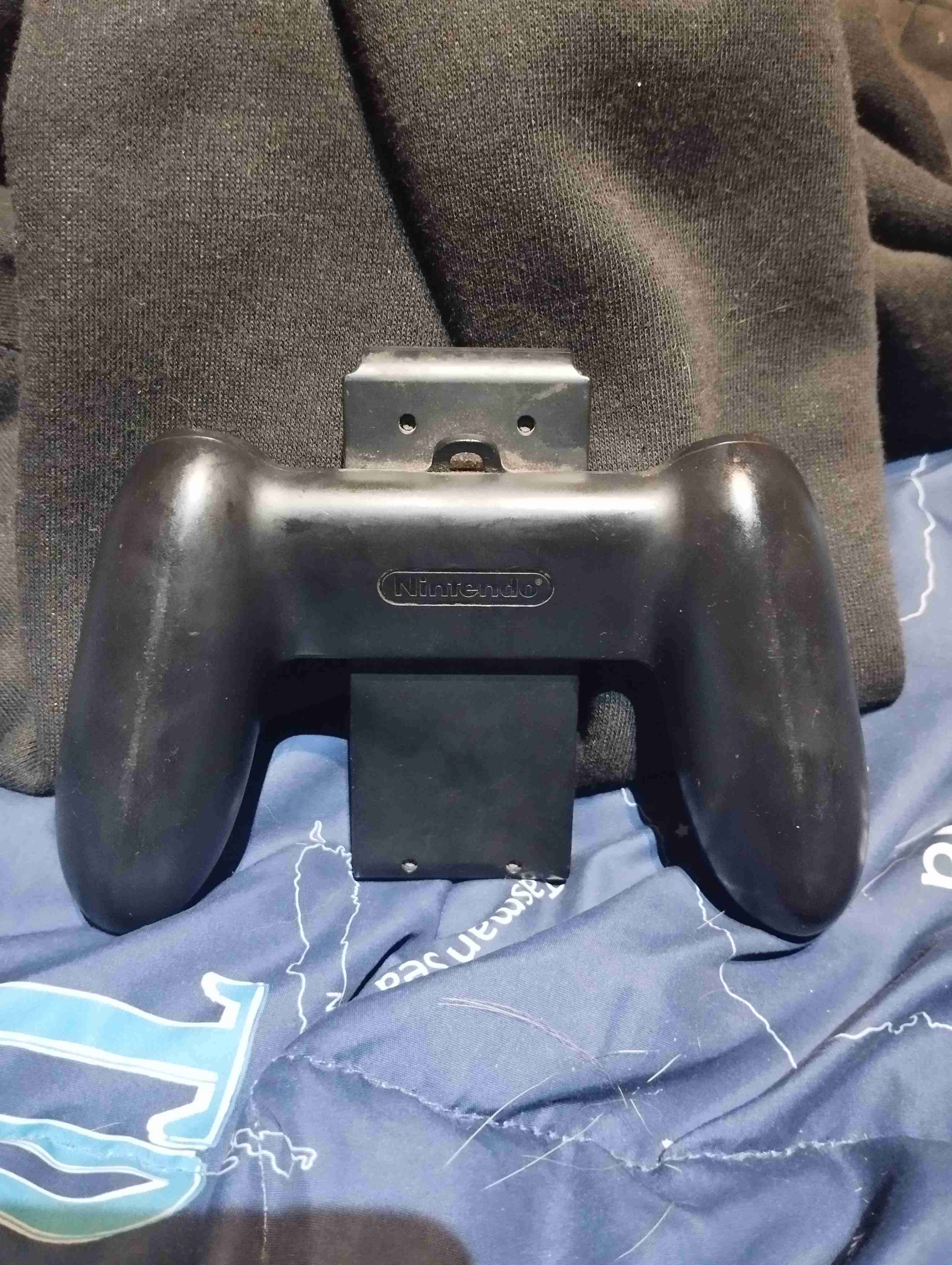 Soporte para controles Nintendo Switch - miniatura 2