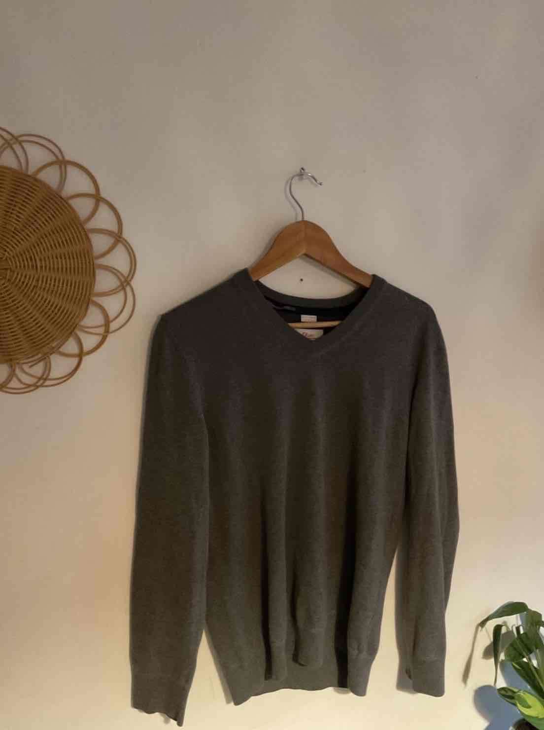 Suéter gris Talla s