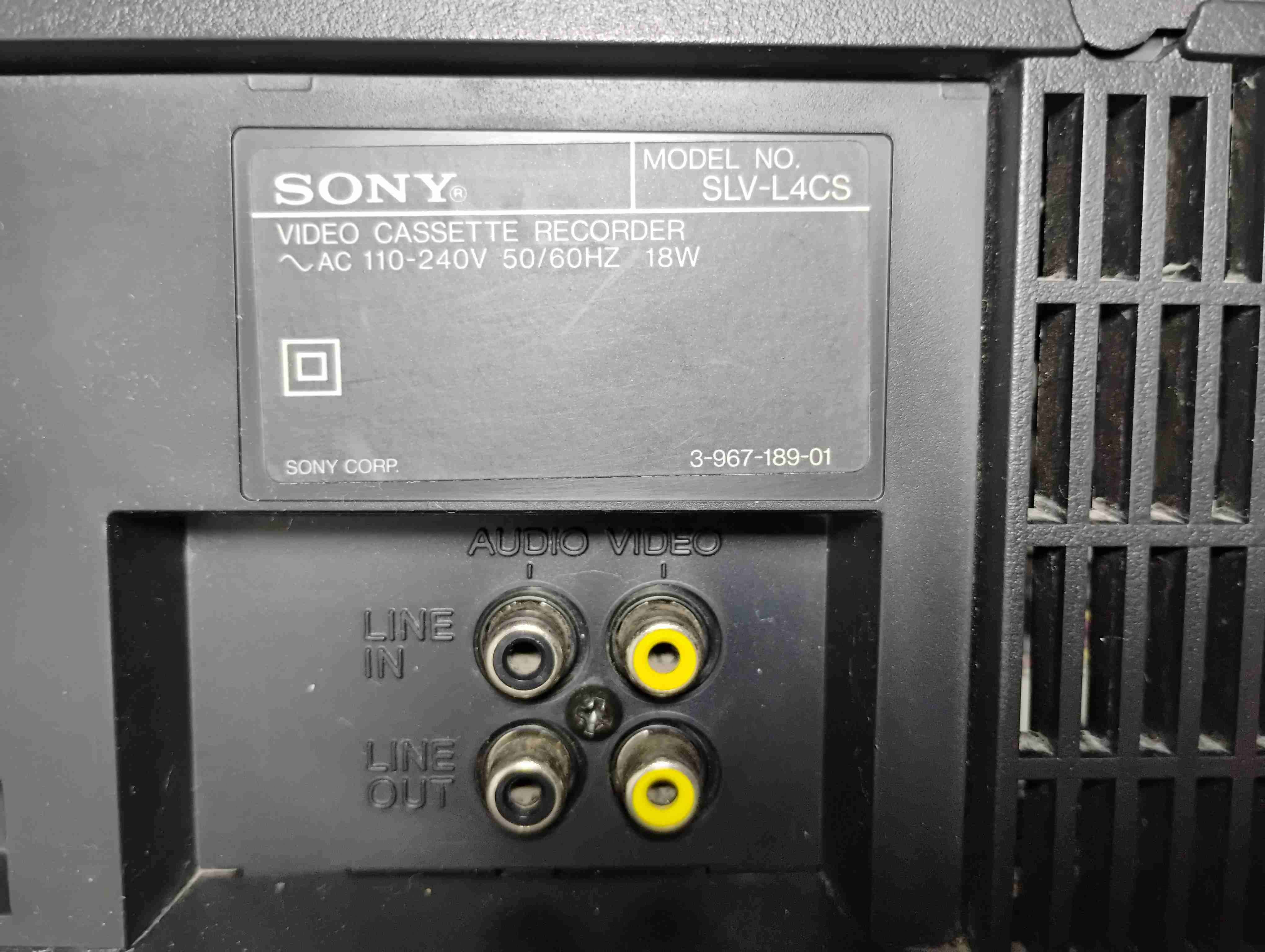 Reproductor VHS Sony Tri Logic - miniatura 5