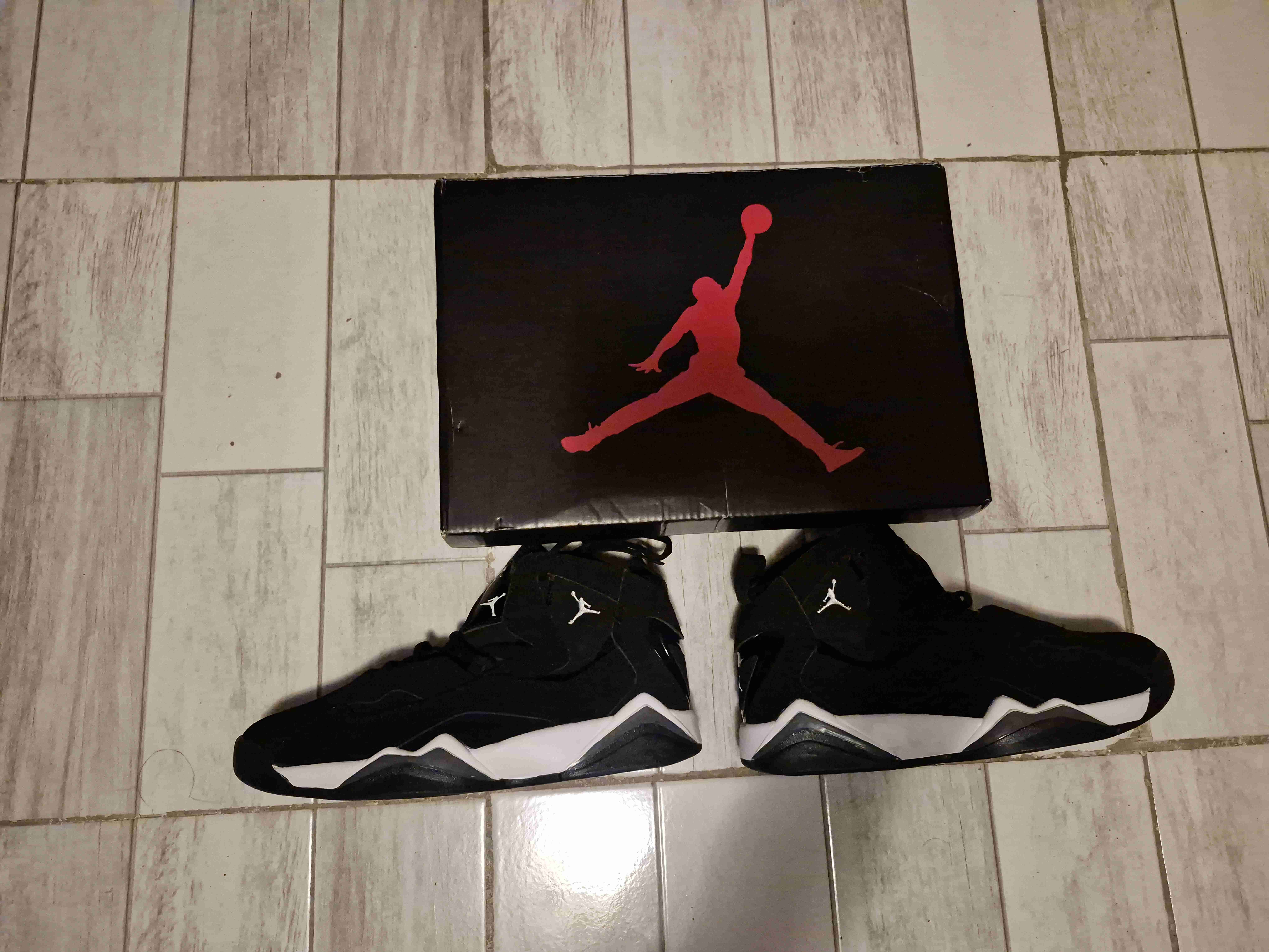 🔥zapatillas jordan negras estilo basket- con caja🔥 - miniatura 5