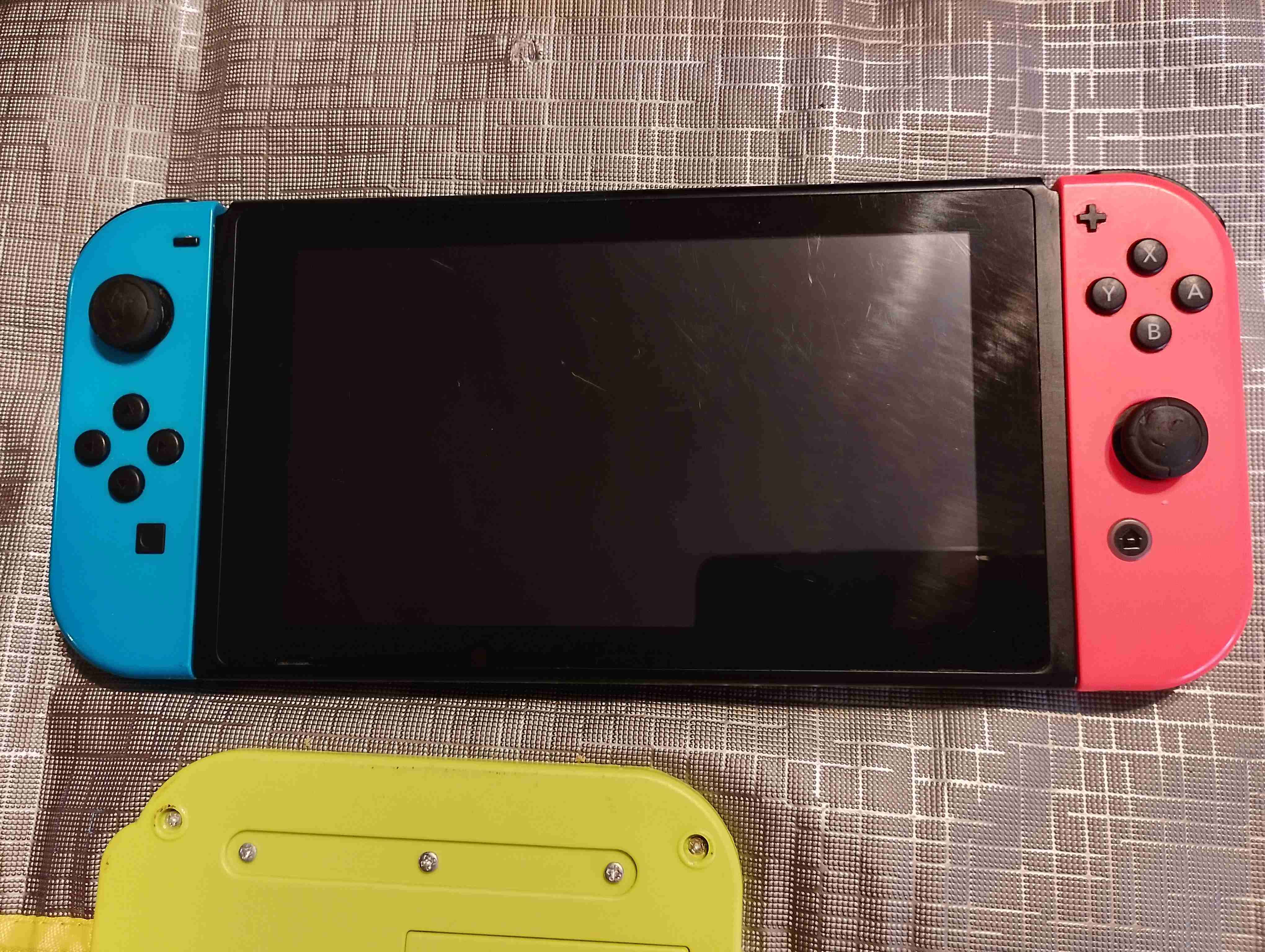 Nintendo Switch - miniatura 1