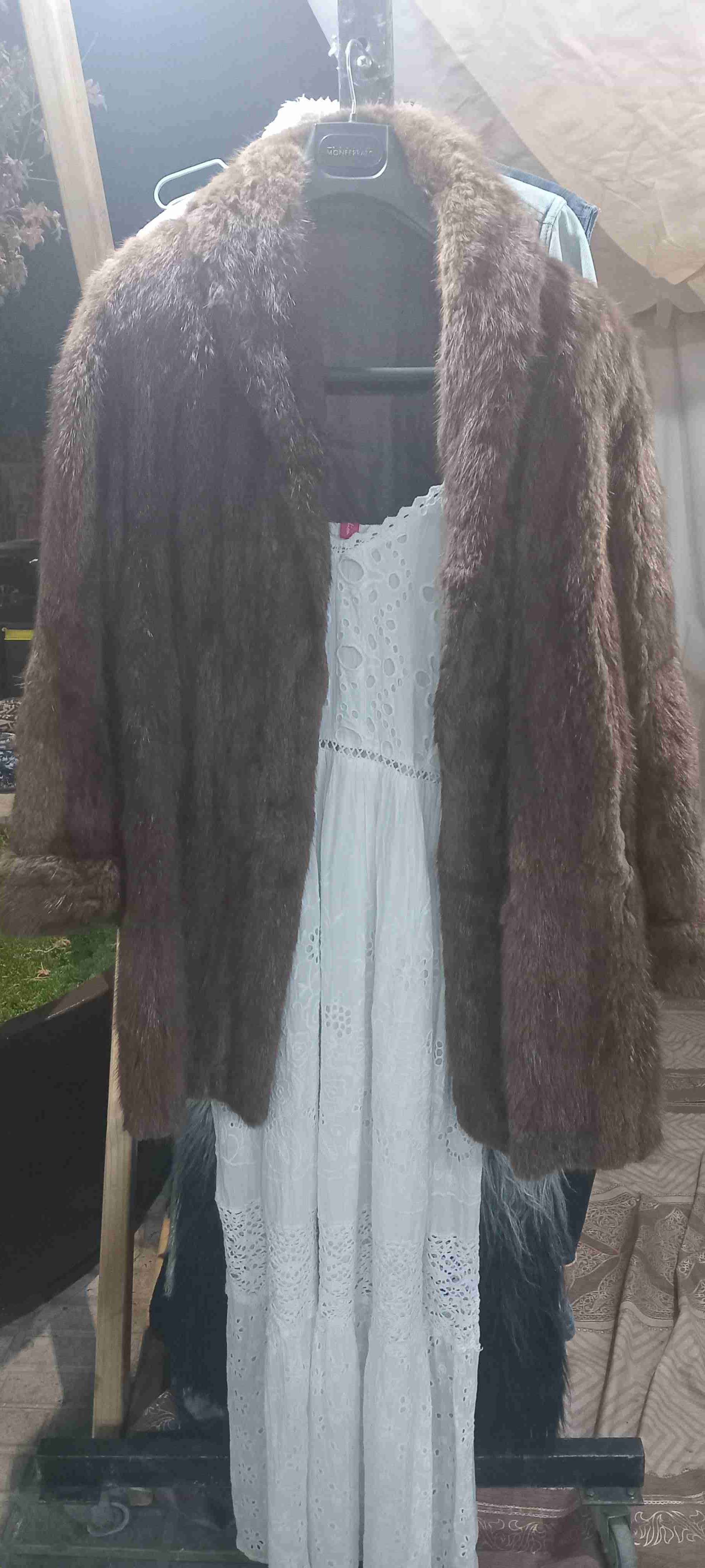 Chaqueta de piel sintética café