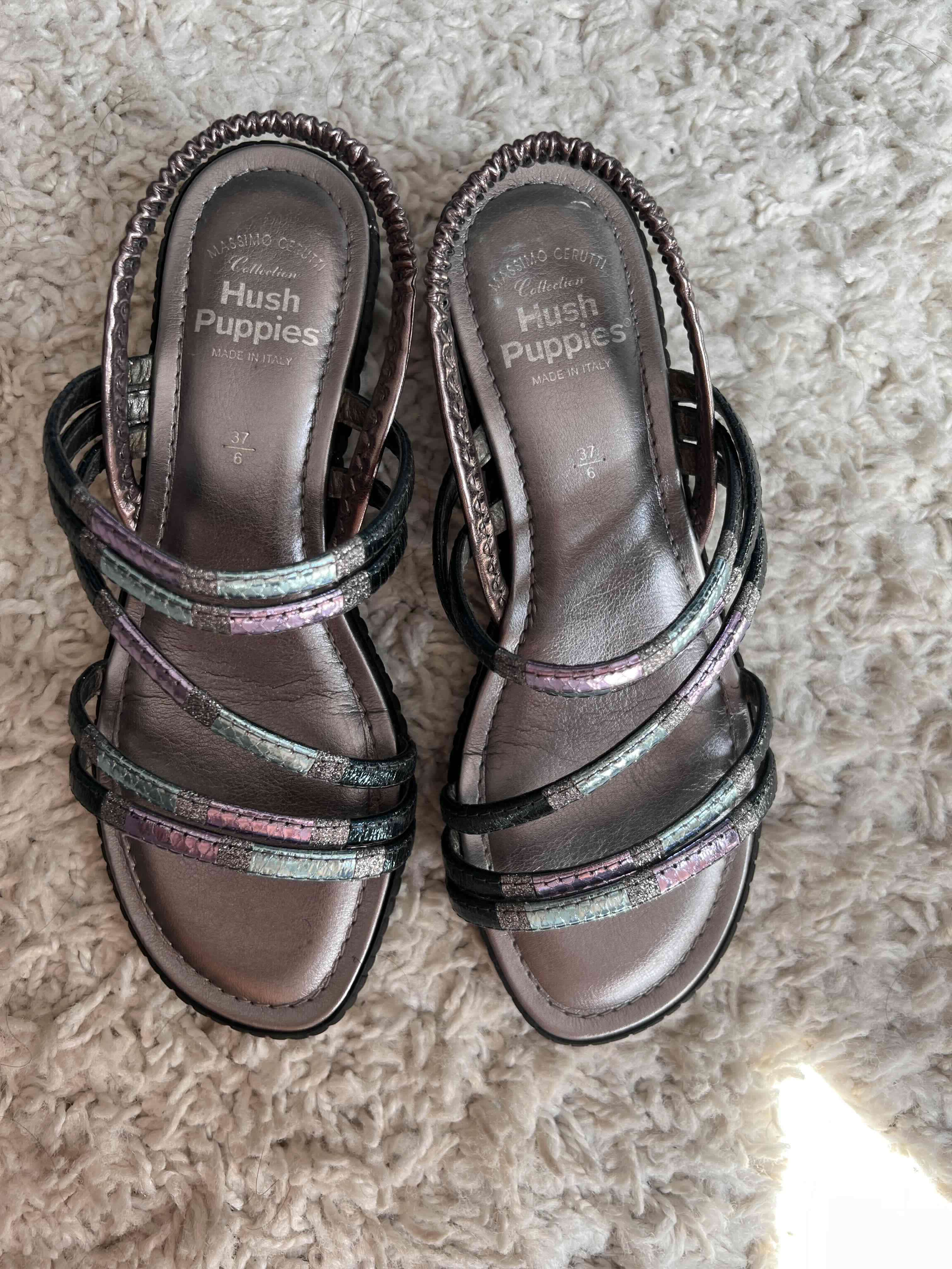 Sandalias Hush Puppies metalizadas - miniatura 1