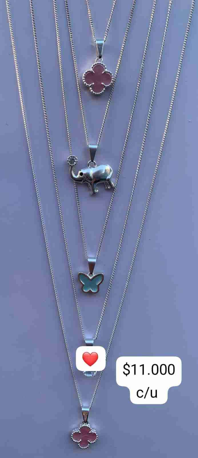 Collar con colgante - miniatura 1