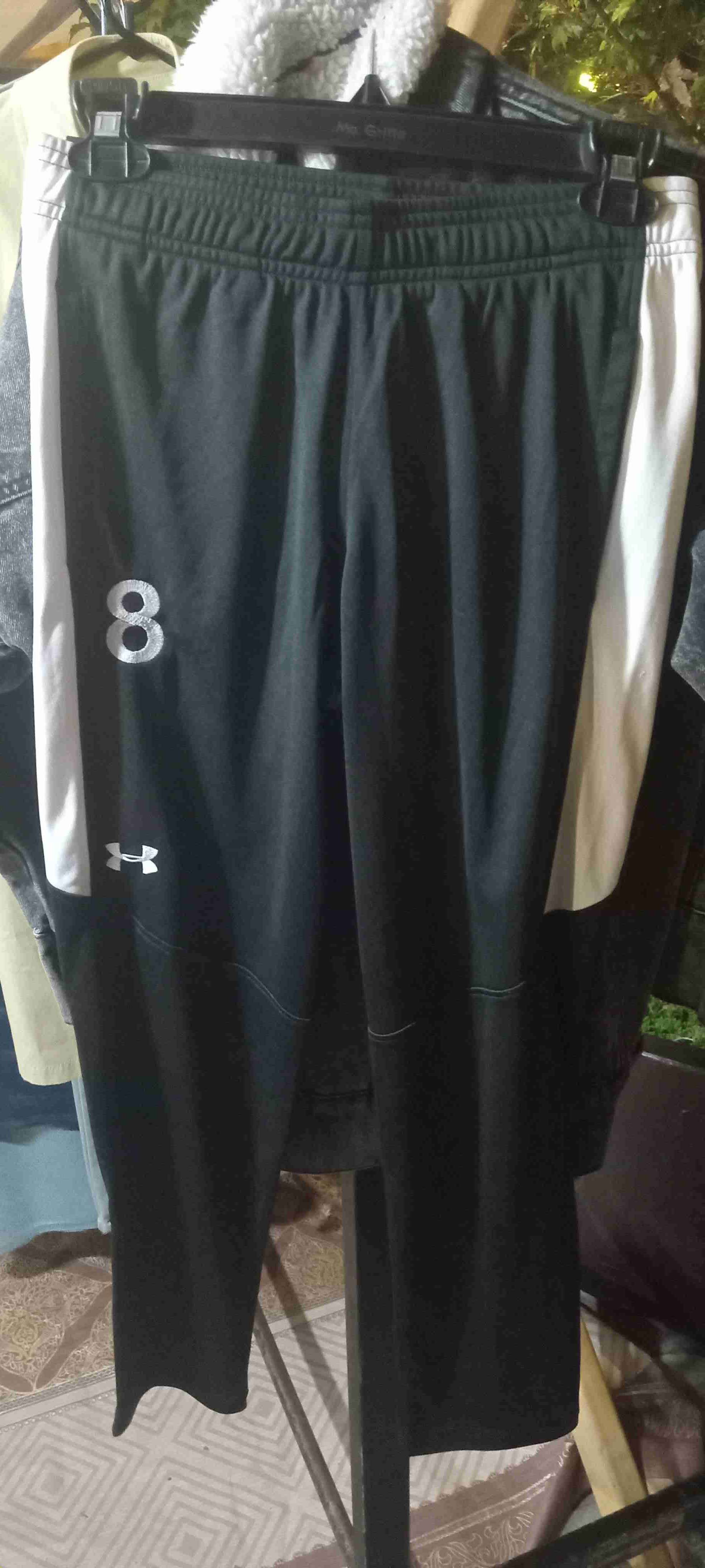 Pantalones deportivos negros