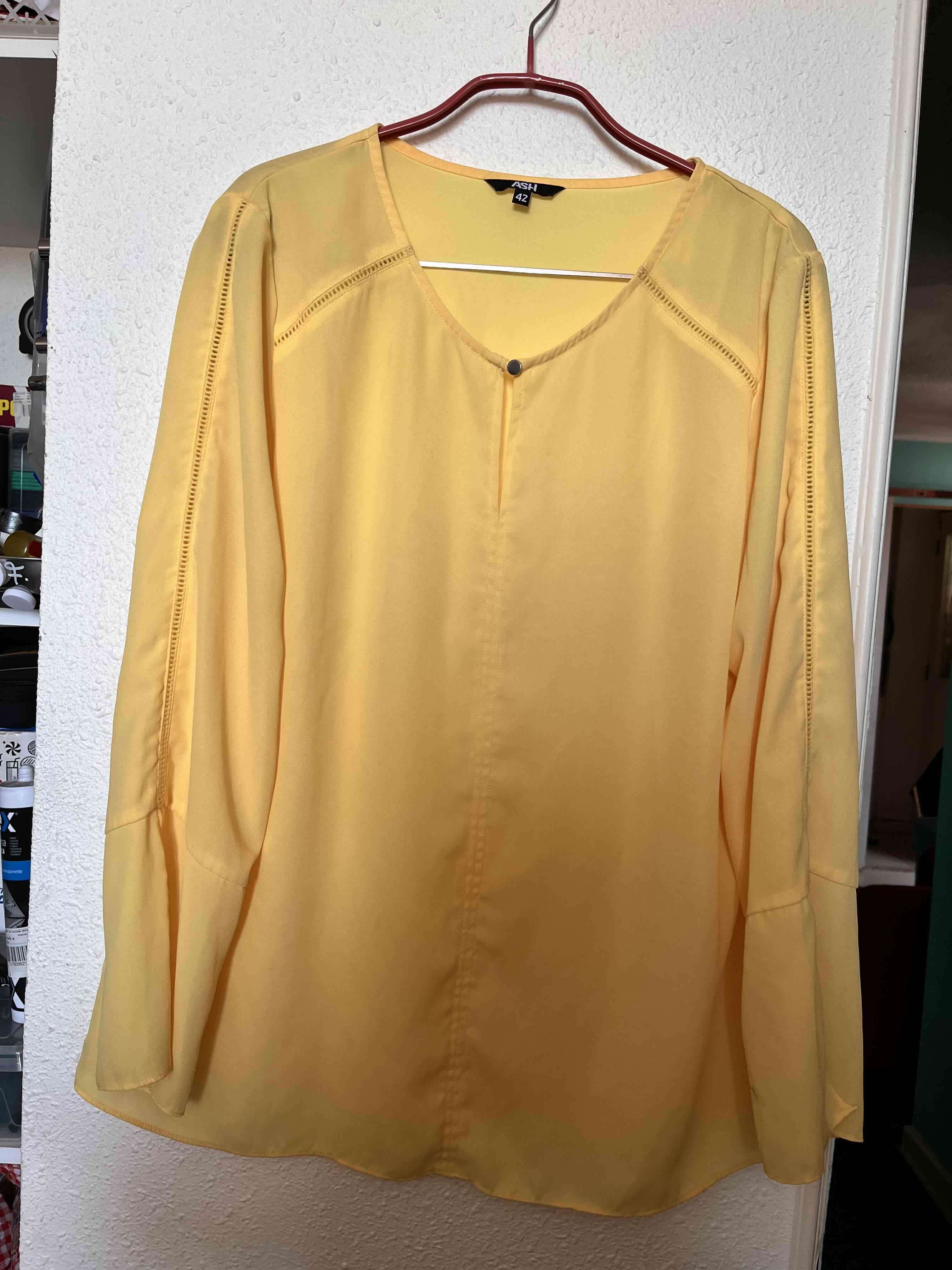 Blusa amarilla manga larga - miniatura 5