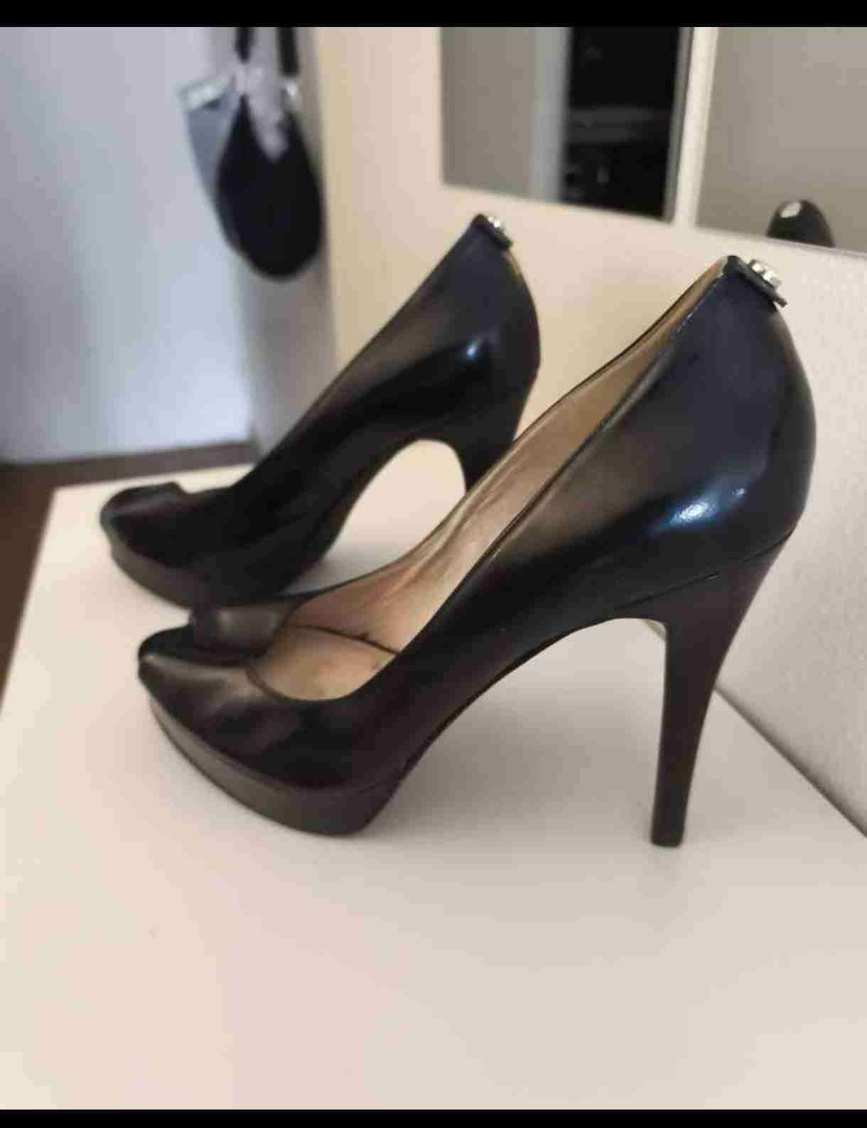 Tacones negros Michael kors - miniatura 2