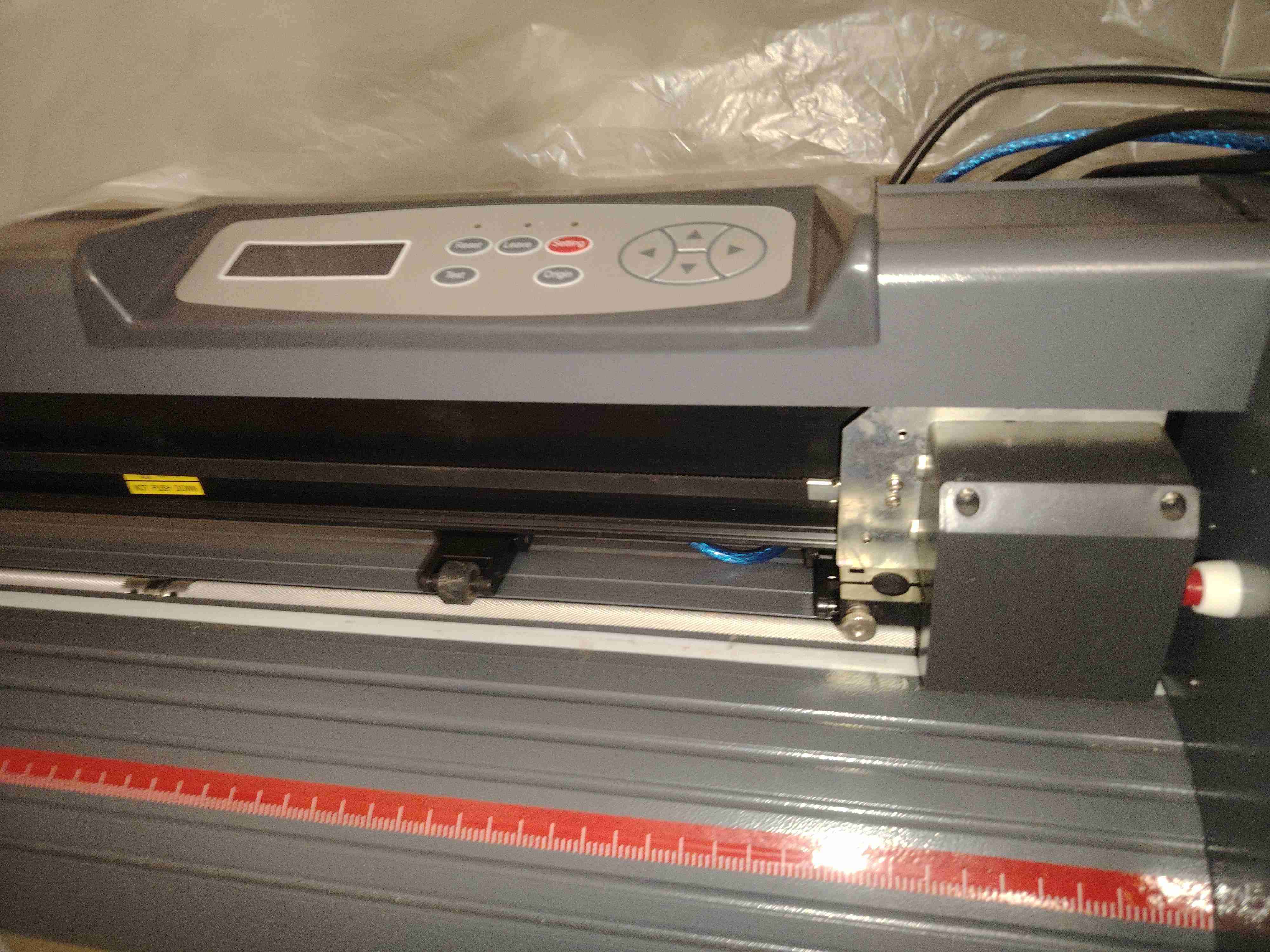 Plotter de corte profesional - miniatura 3