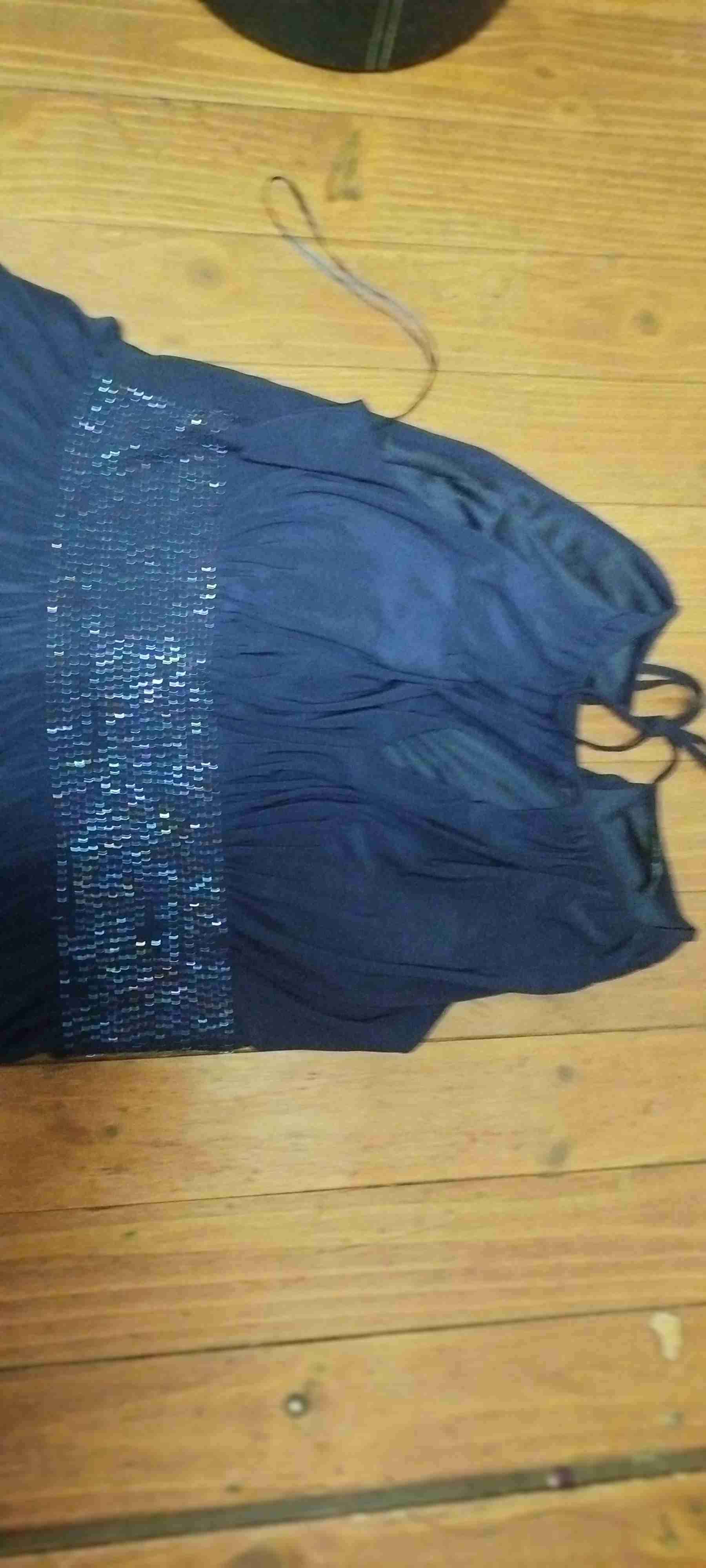 Vestido azul con lentejuelas - miniatura 2