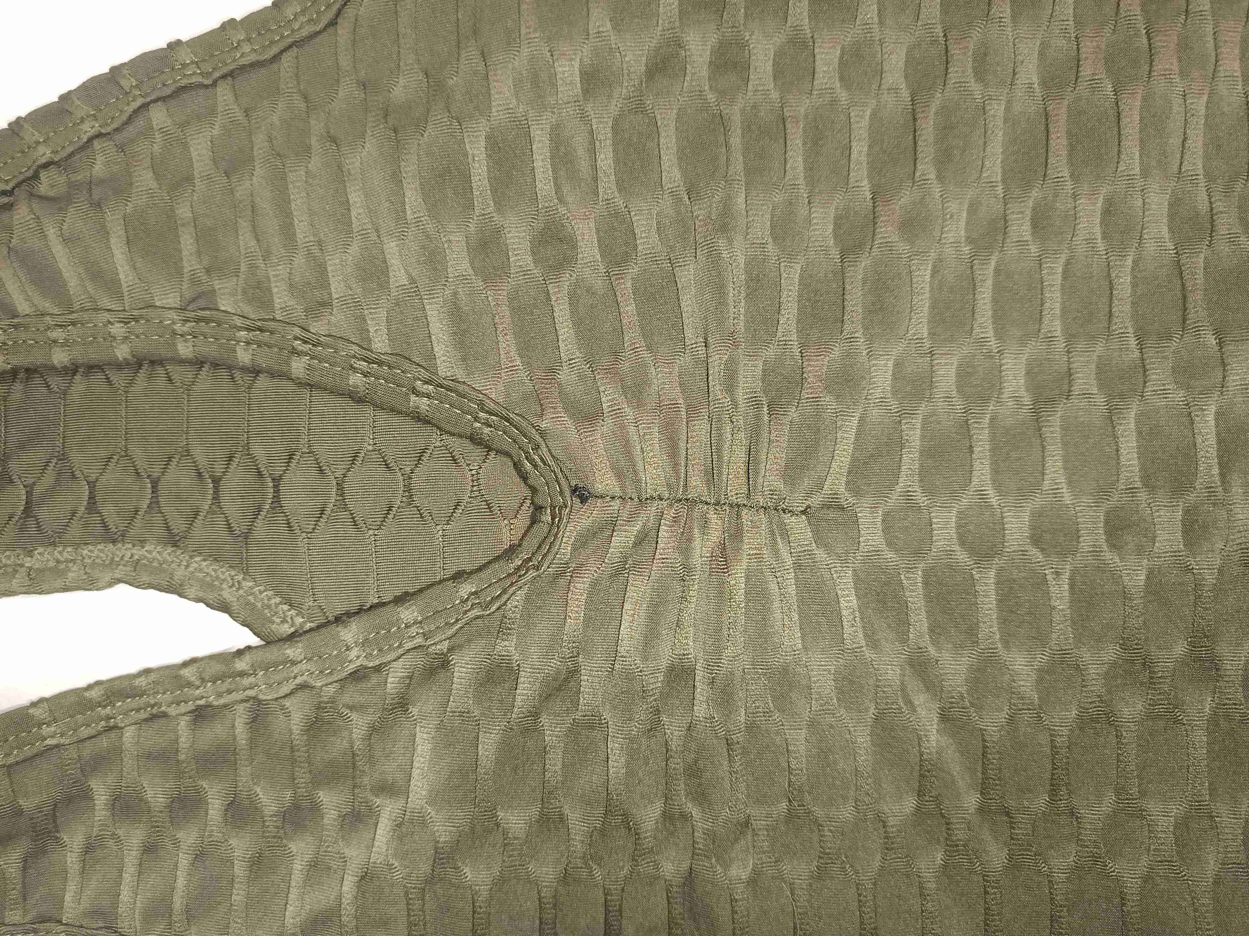 Polera deportiva sin mangas verde muy oscuro - miniatura 3