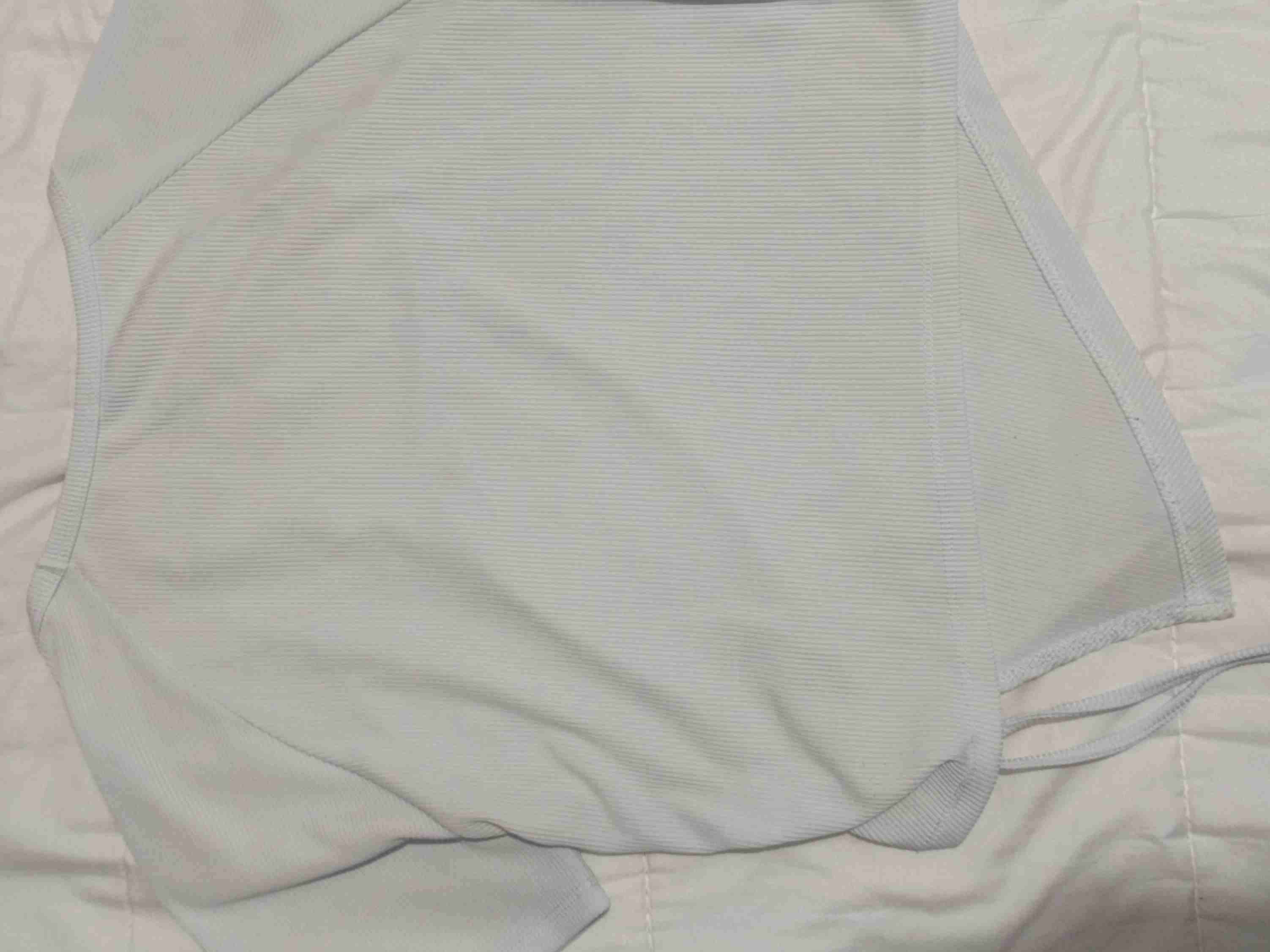 Polera de mujer blanca asimétrica - miniatura 2