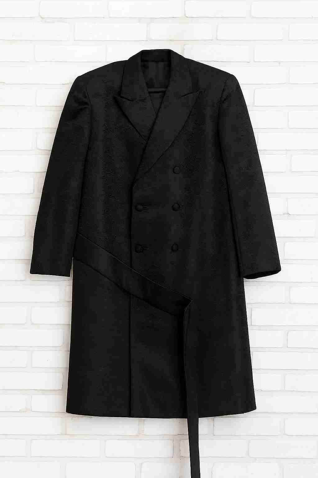 Abrigo negro elegante