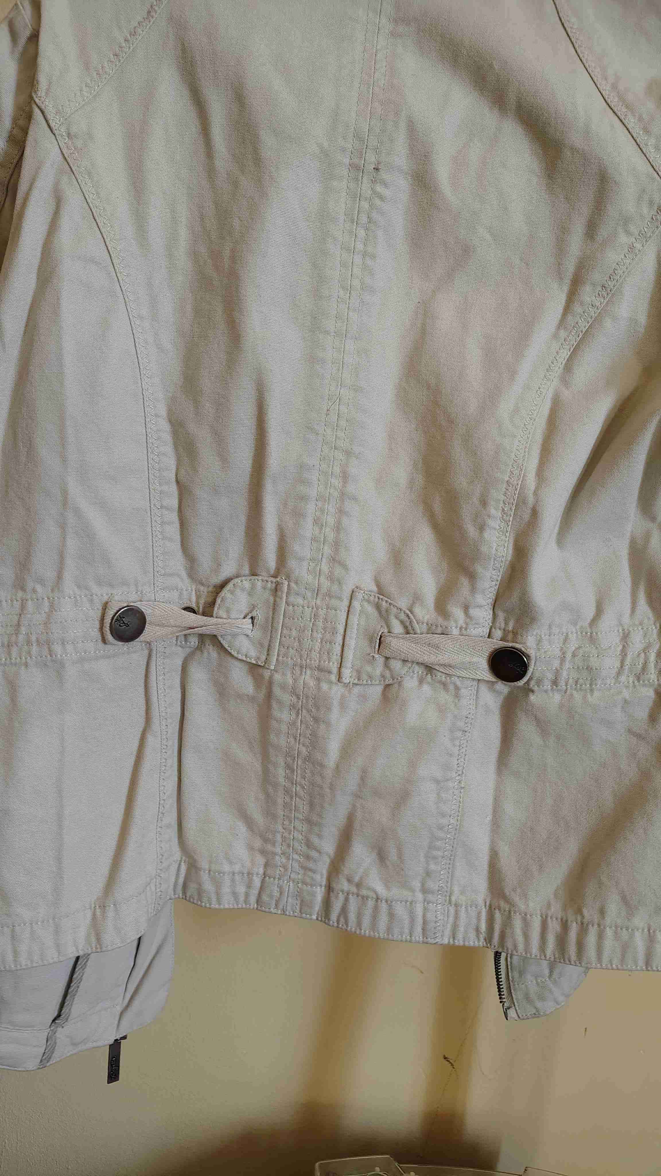 Chaqueta beige para mujer - miniatura 3