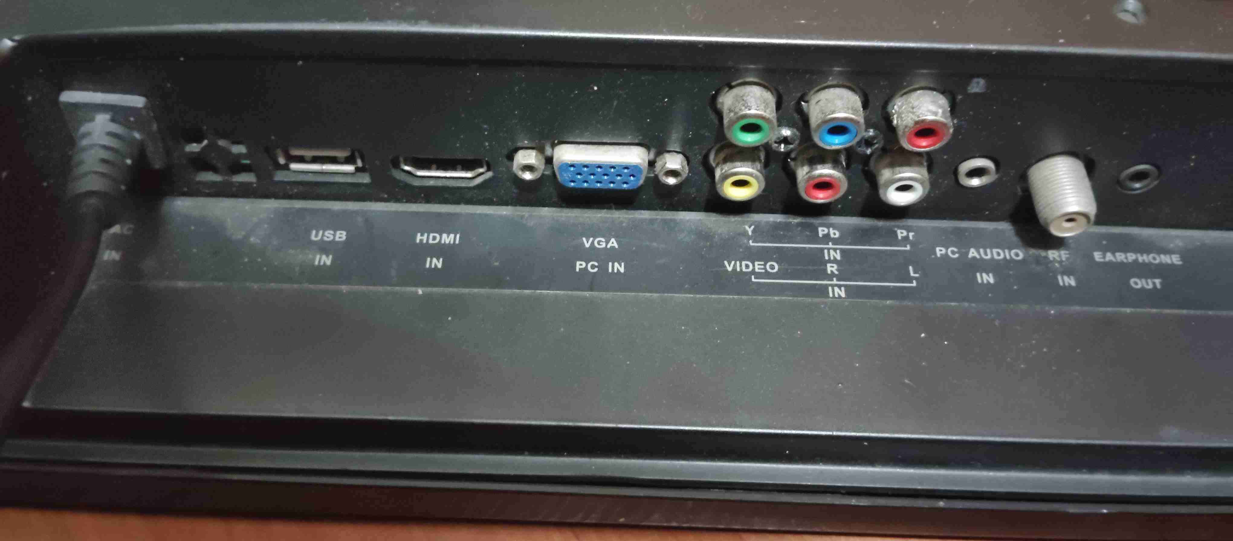 Televisor portátil VOLX 13 pulgadas - miniatura 3
