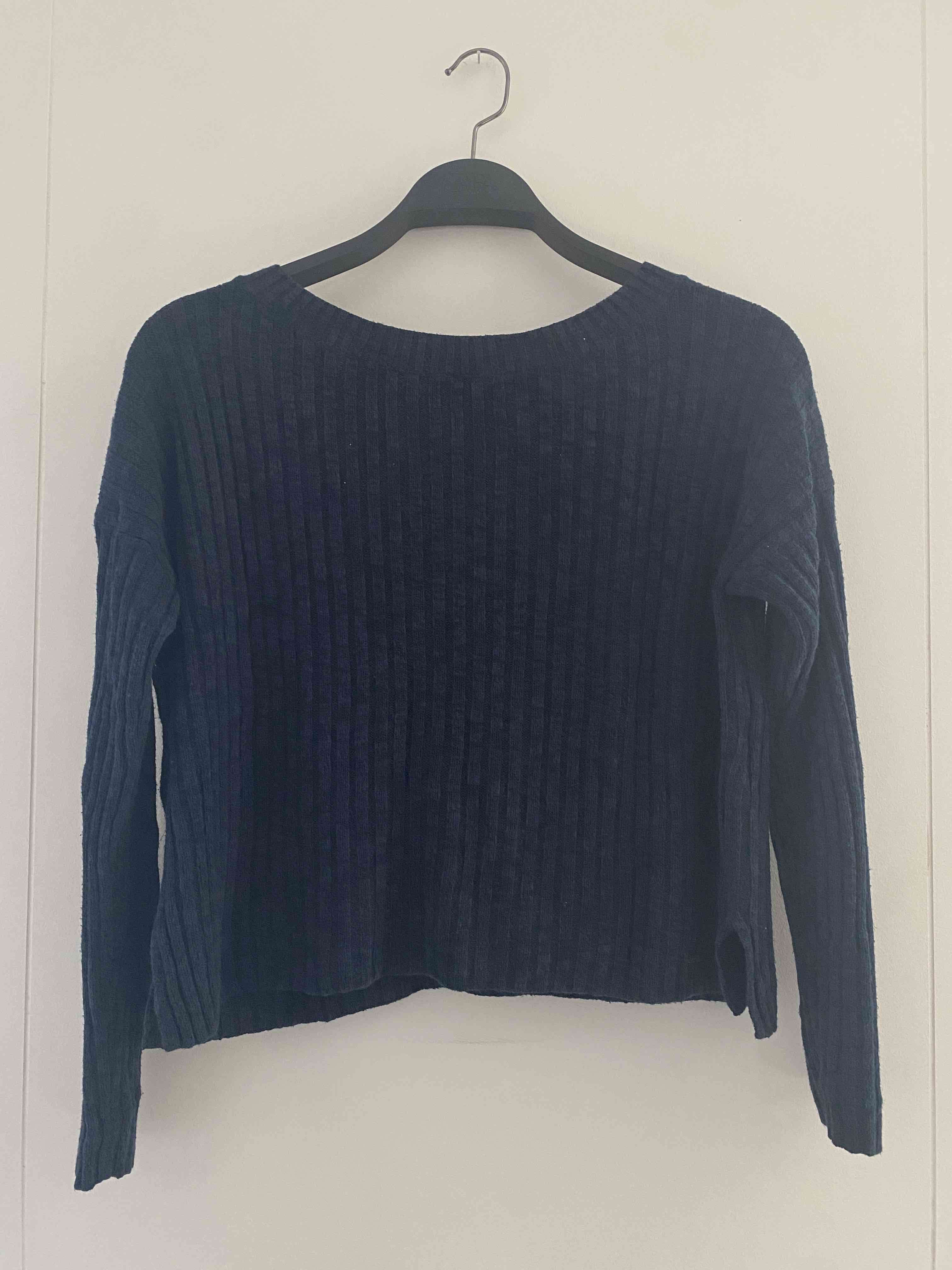 Sweaters consultar tallas - miniatura 2