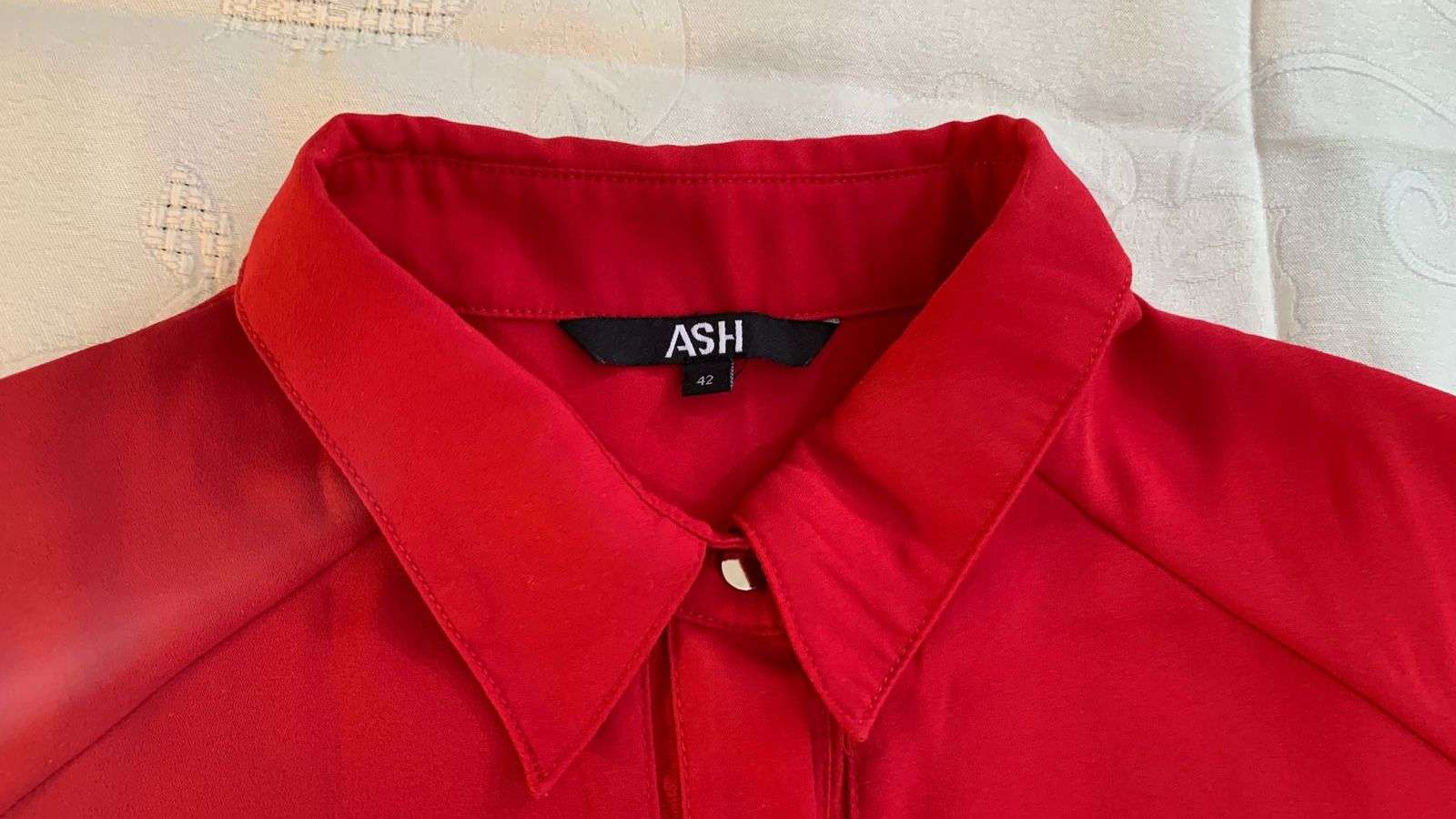 Blusa roja talla 42 MARCA ASH - miniatura 1
