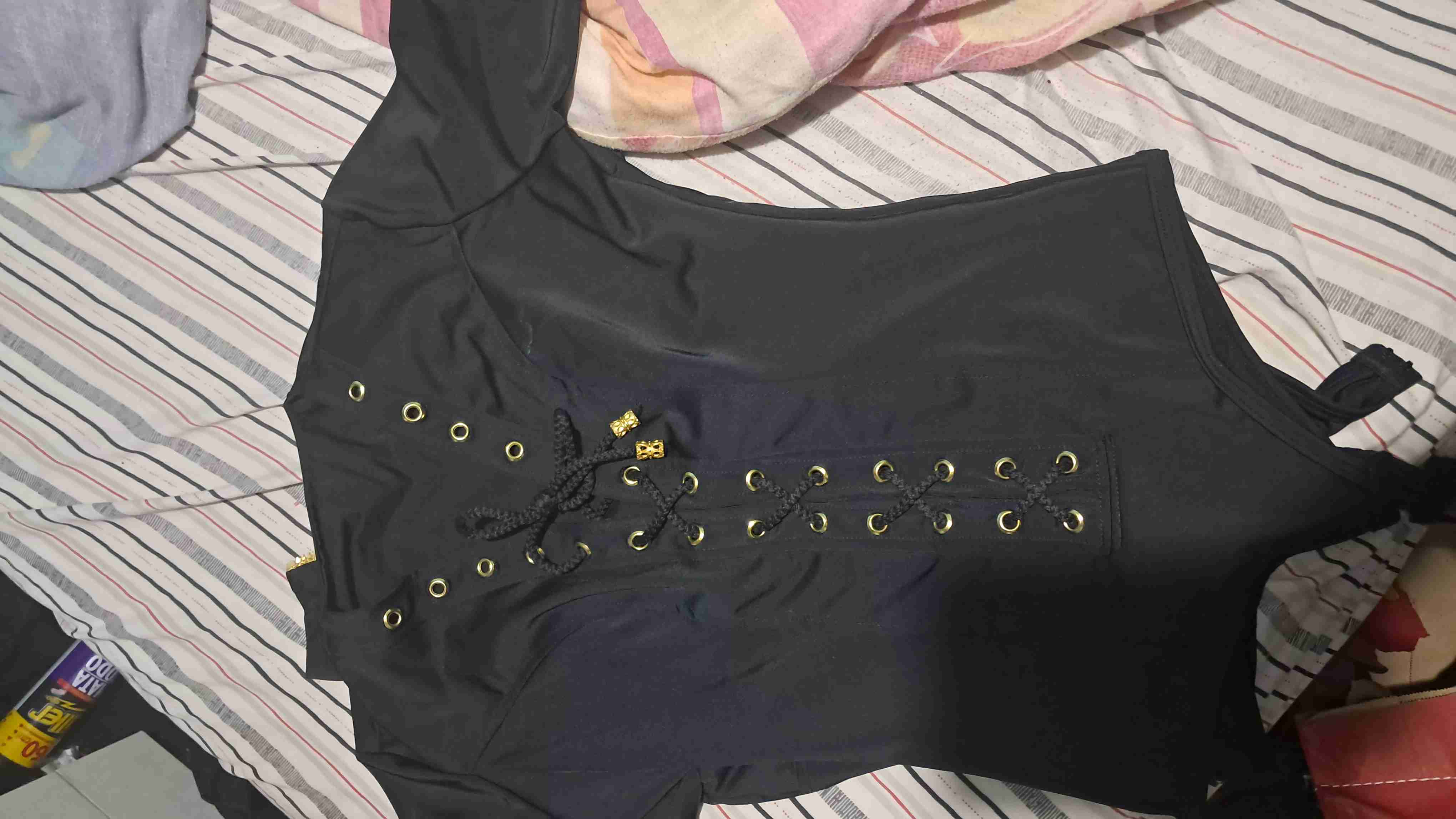 Body negro con cordones