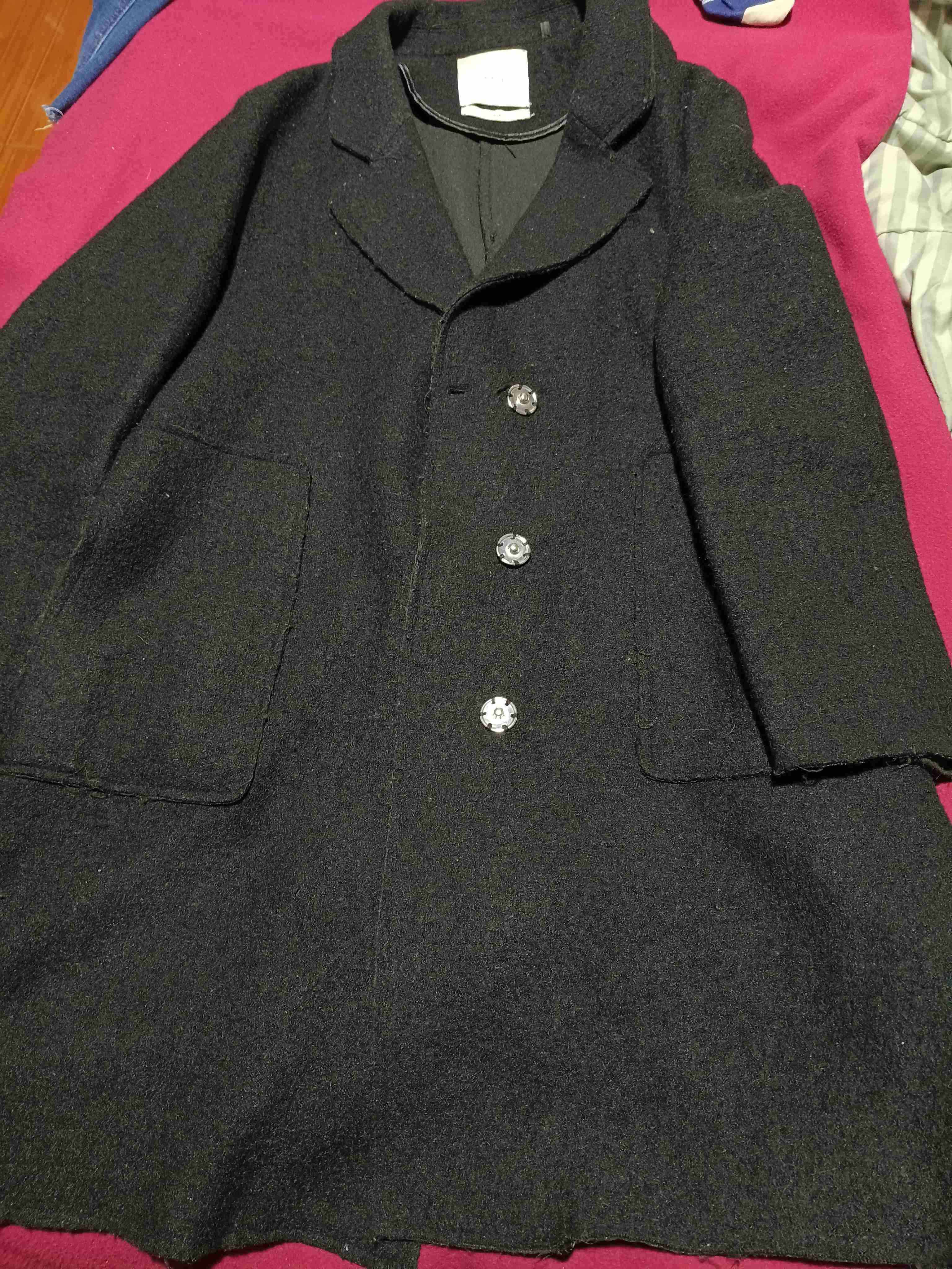 Chaqueta negra de cuero - miniatura 3