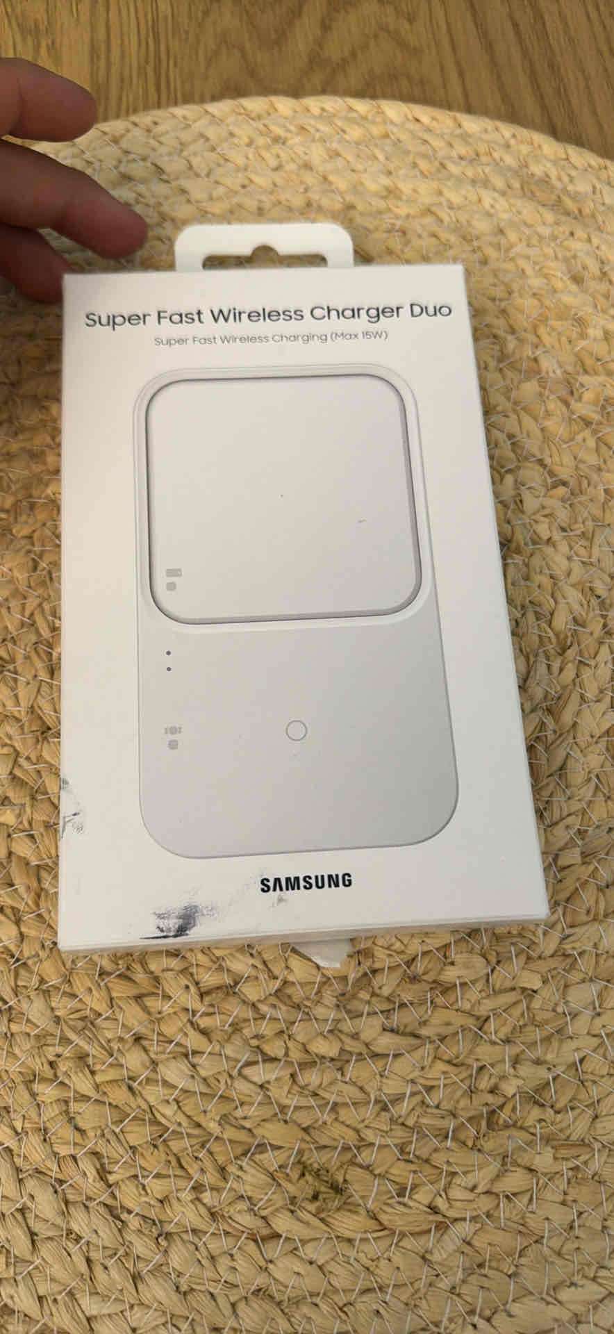 Cargador Inalámbrico Dúo Samsung - miniatura 1