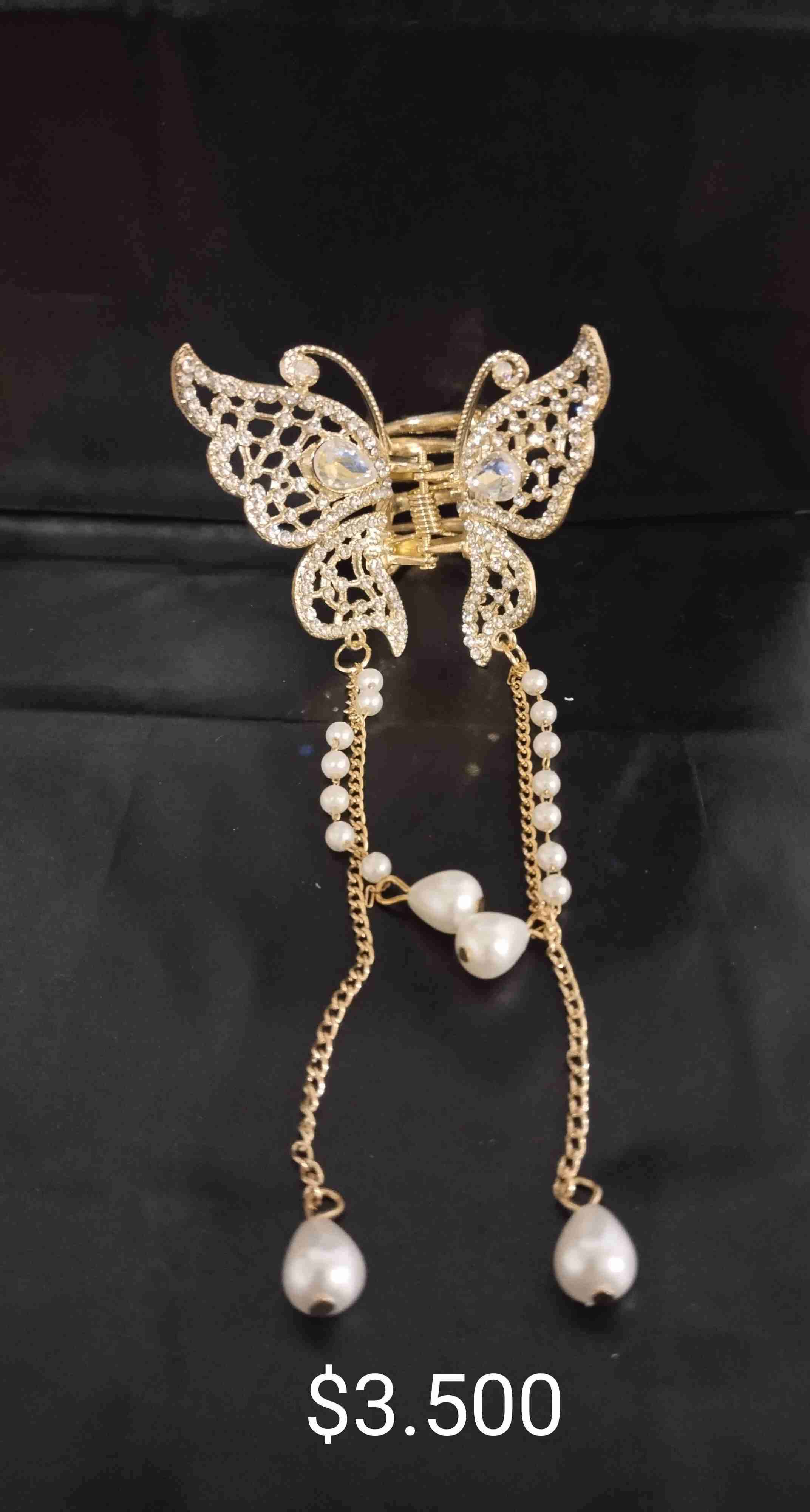 Pinza de cabello con perlas y brillo - miniatura 3