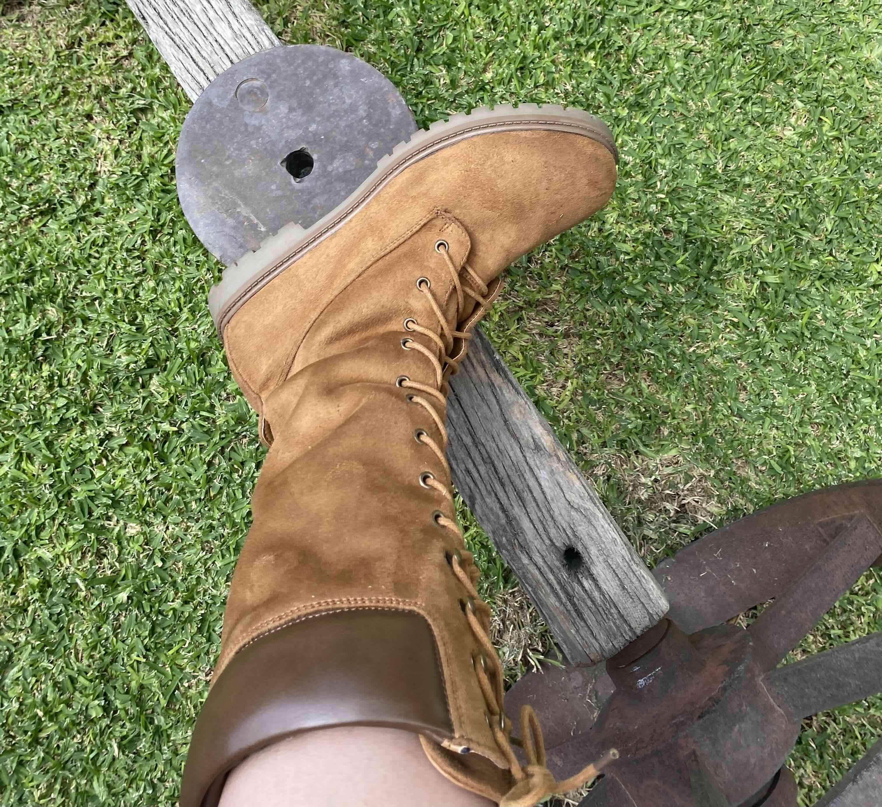 Botas altas marrones - miniatura 3