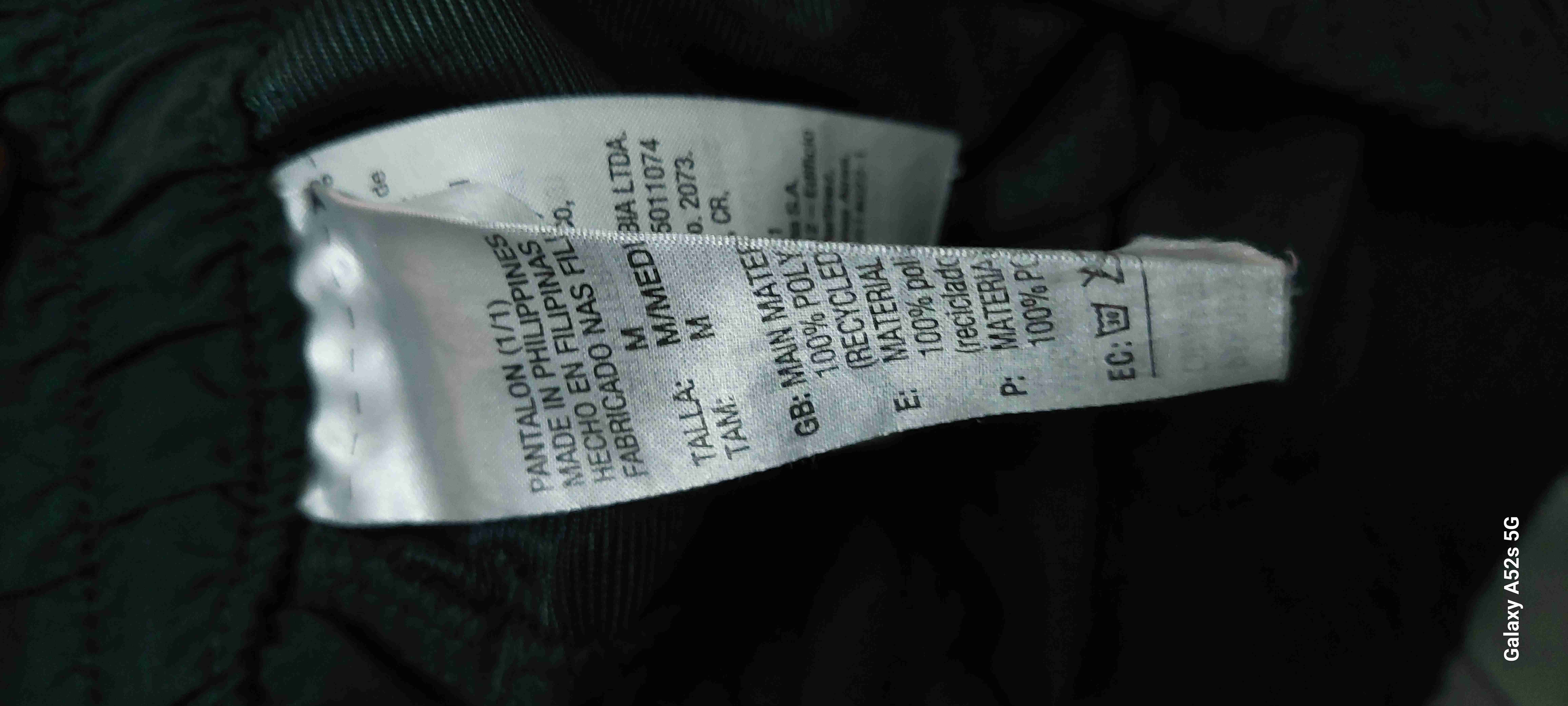 Pantalón buzo deportivo marca adidas, original - miniatura 4