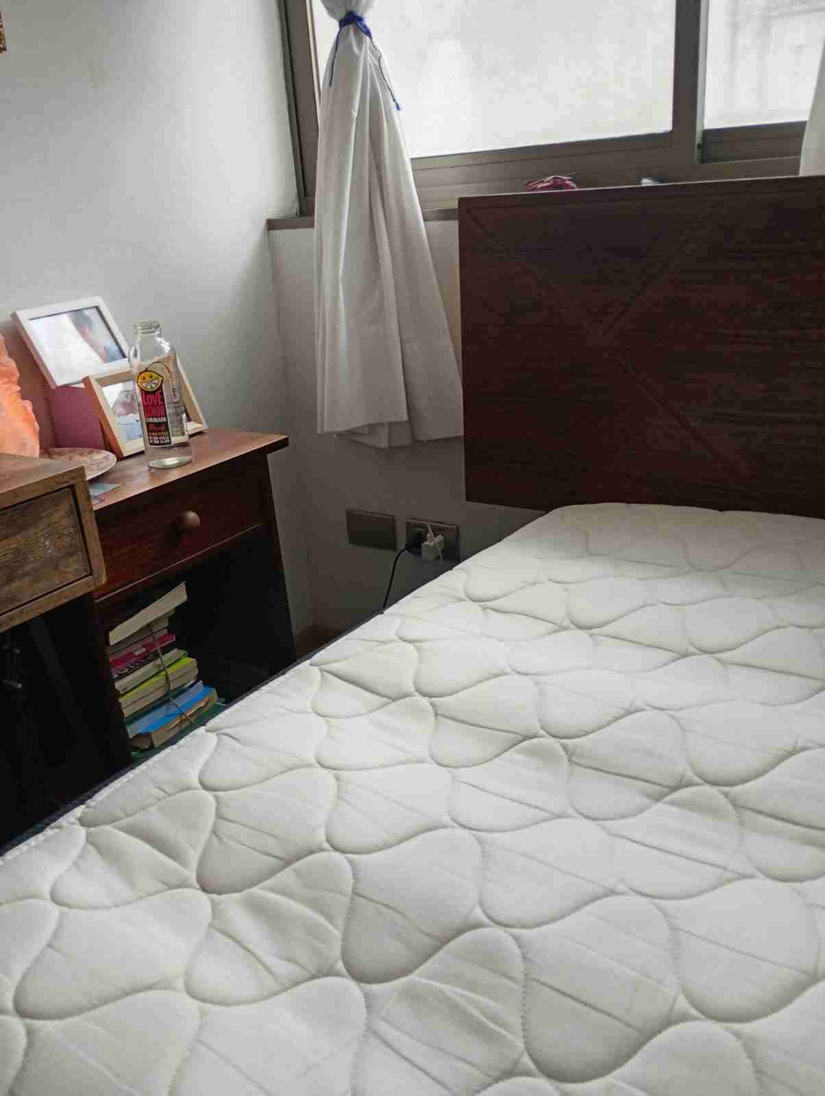 Cama (colchón + base) 1 plaza + velador - miniatura 4