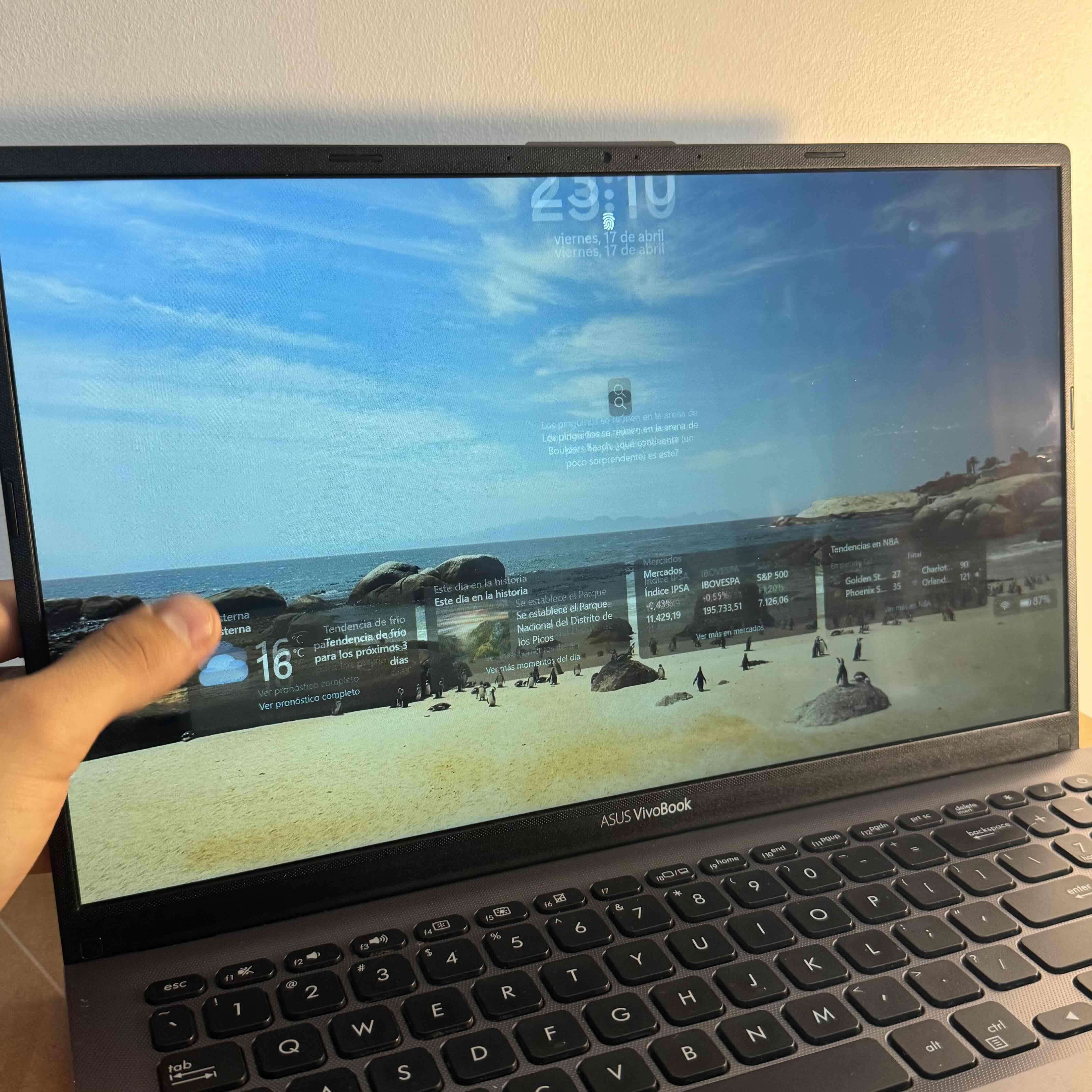 Notebook ASUS VivoBook 15 FHD HDR Tactil. - miniatura 6