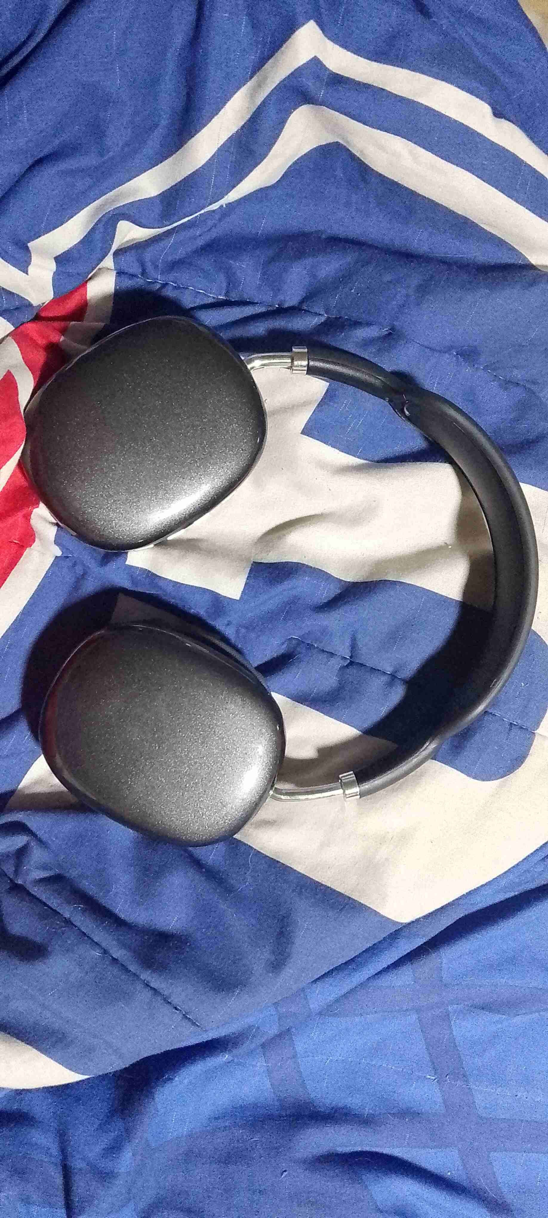 Auriculares inalámbricos negros