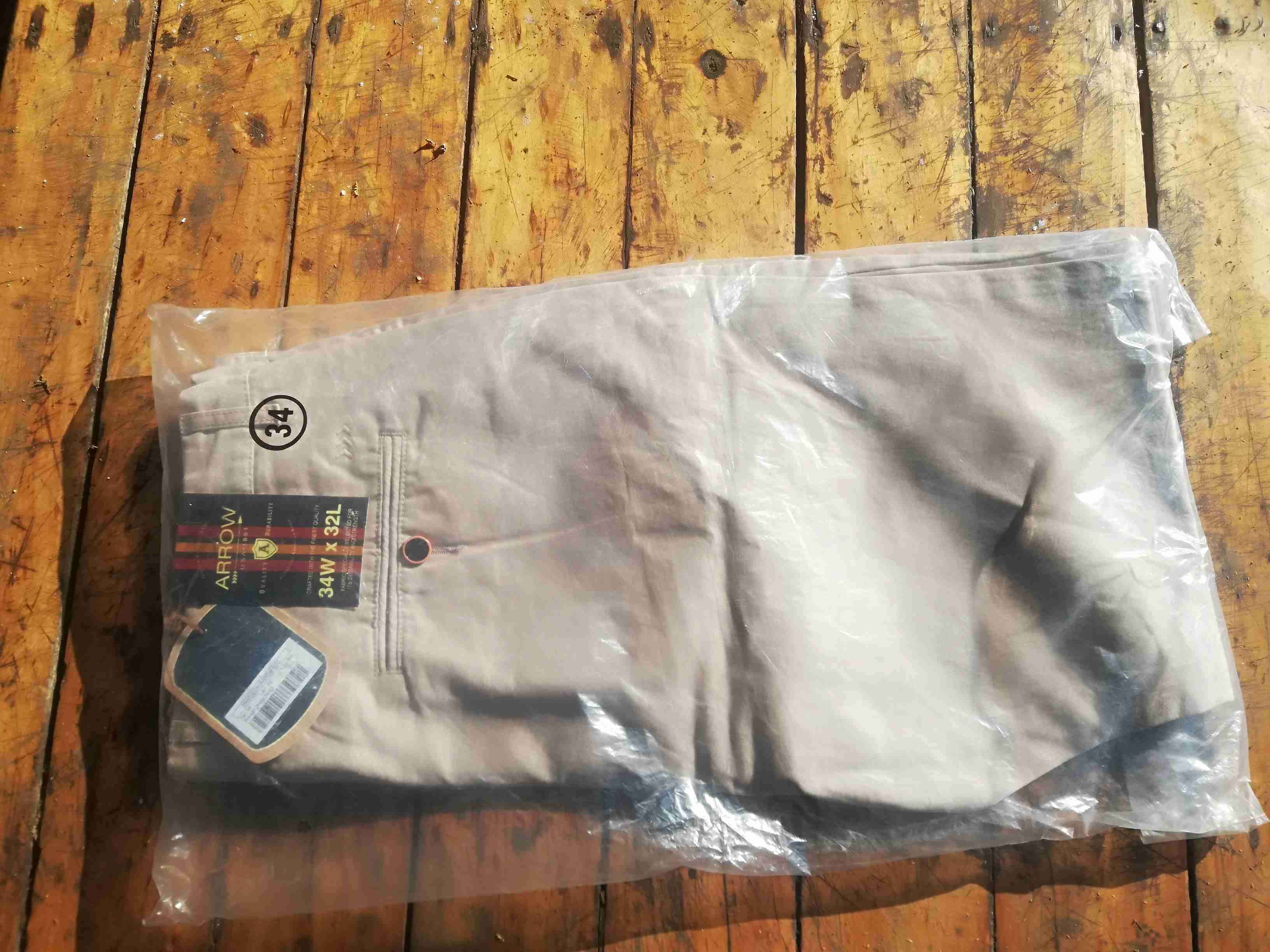 Pantalones beige para hombre