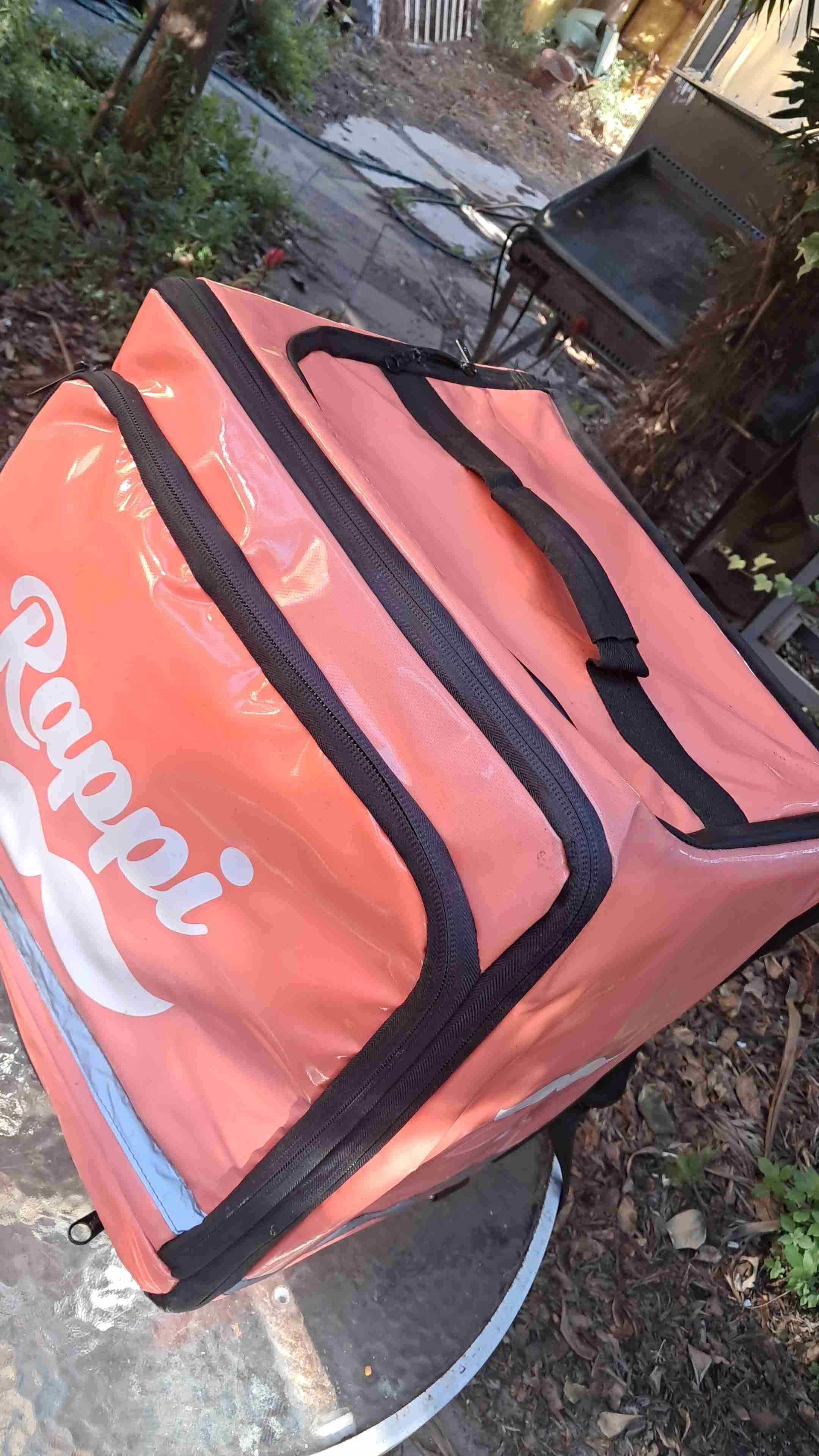 Mochila Rappi poco uso - miniatura 2