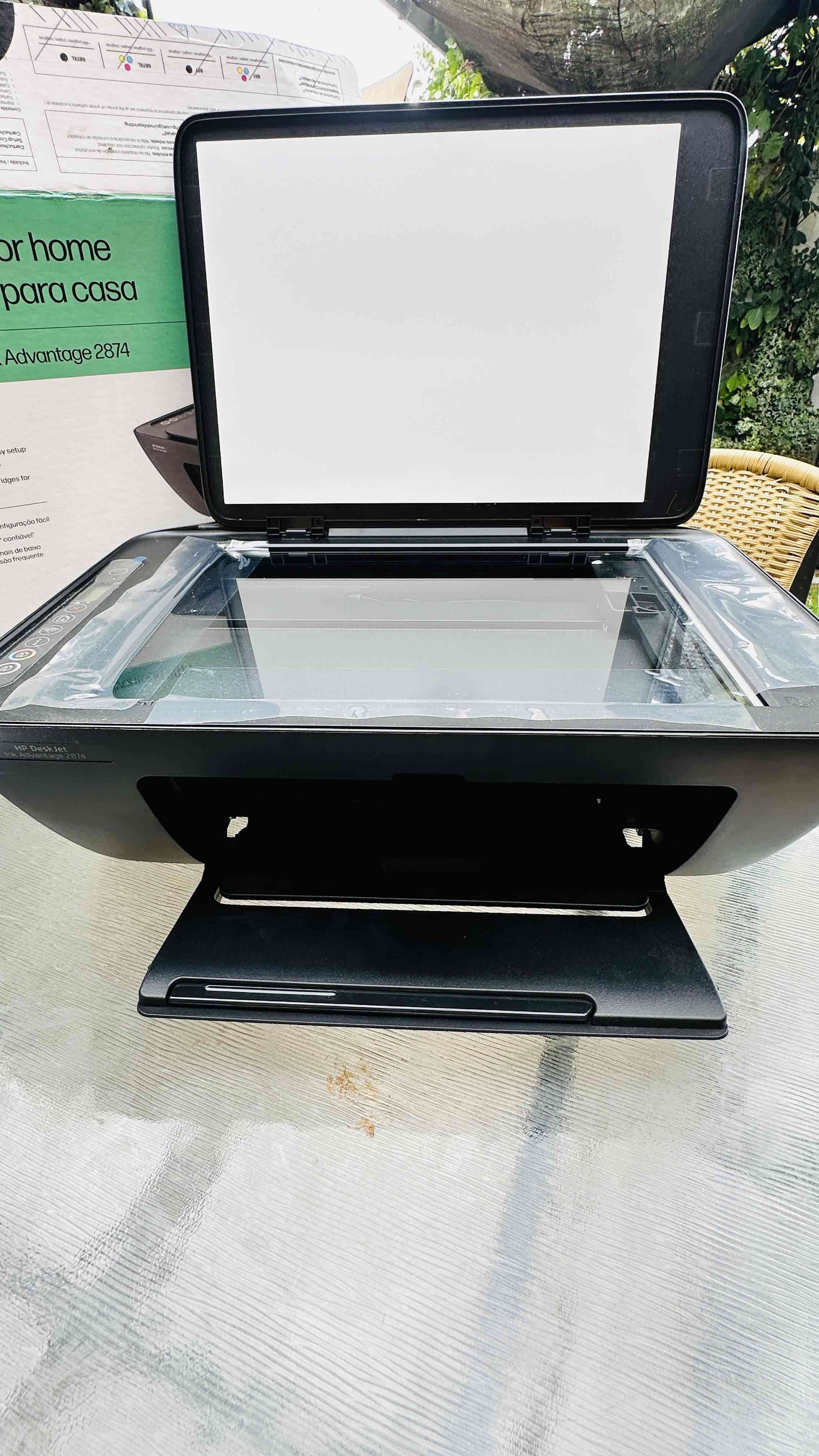 Impresora HP DeskJet Ink Advantage 2874 - miniatura 3