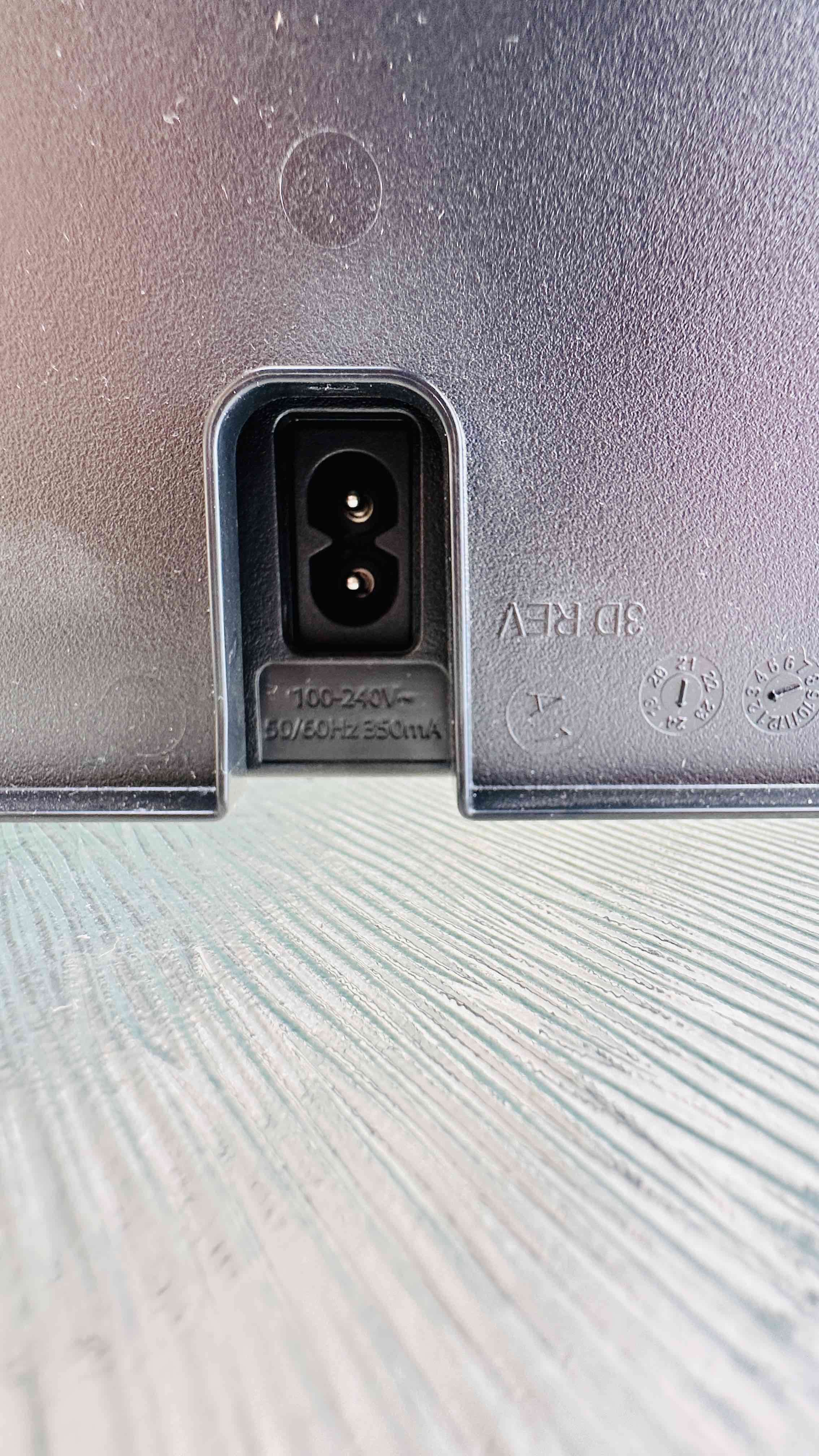 Impresora HP DeskJet Ink Advantage 2874 - miniatura 4