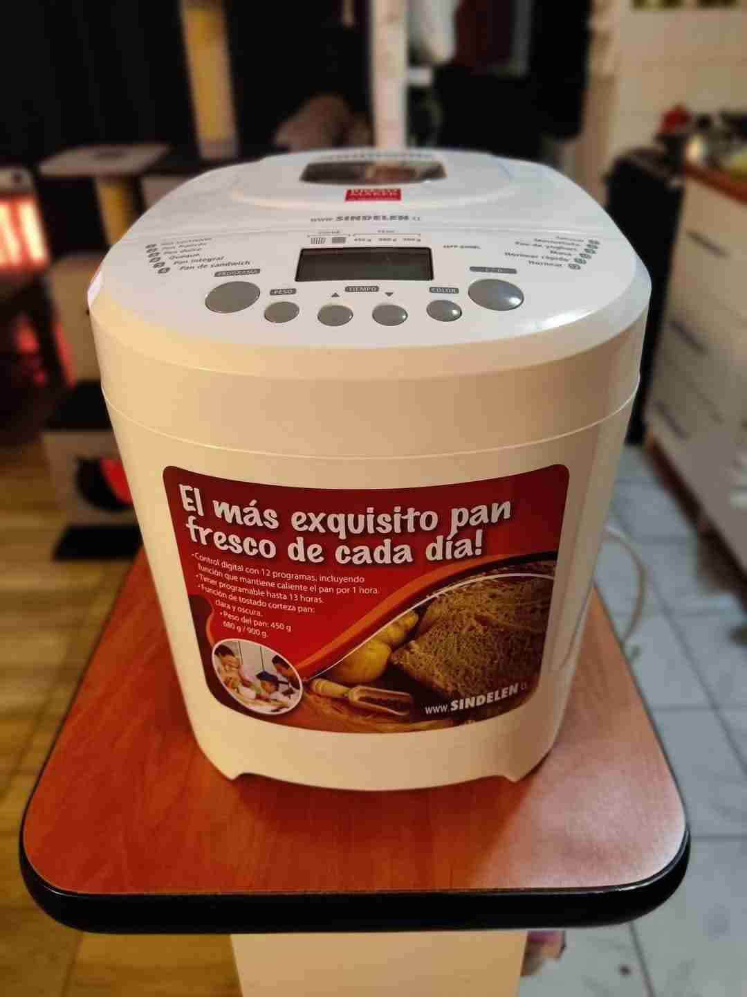 Maquina para hacer Pan y Queque - miniatura 1