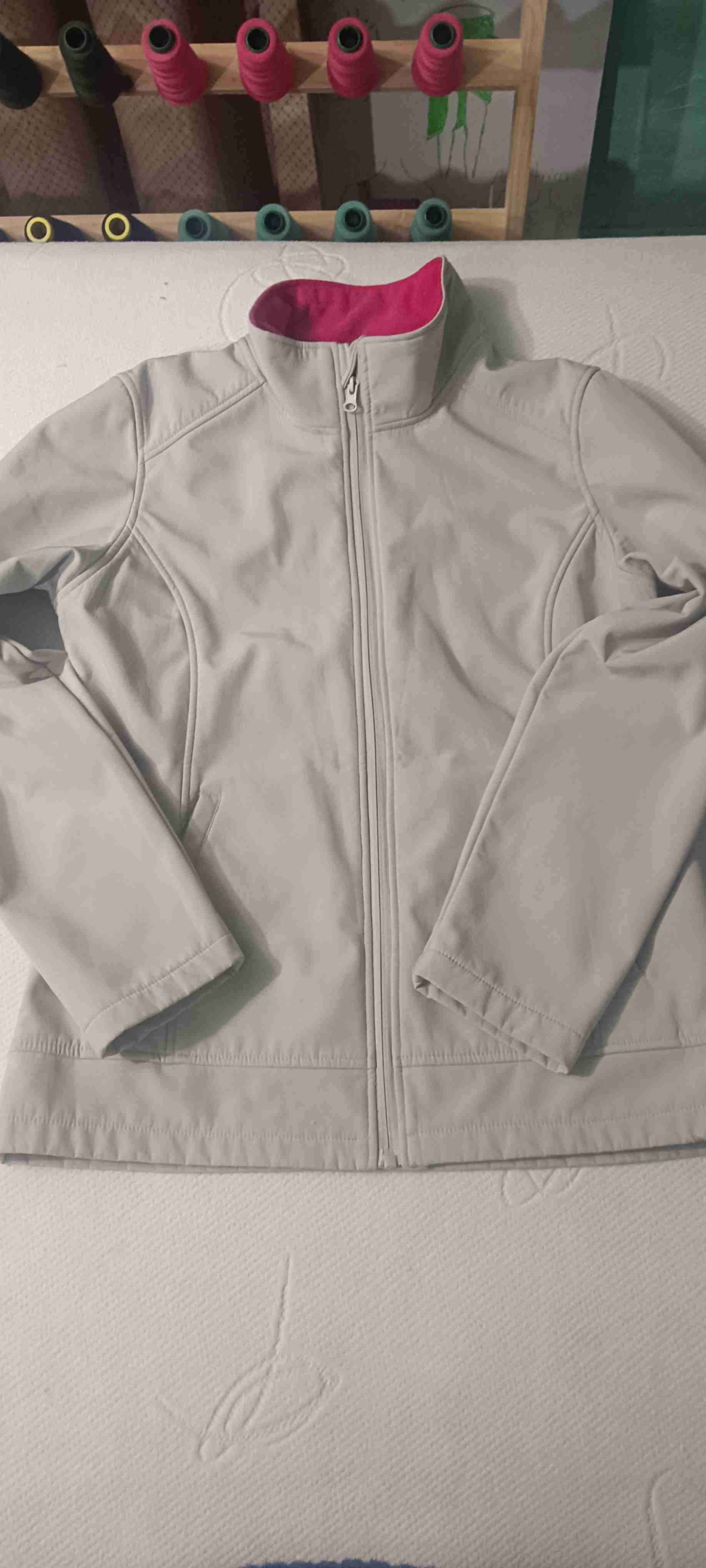 Chaqueta beige de mujer - miniatura 2