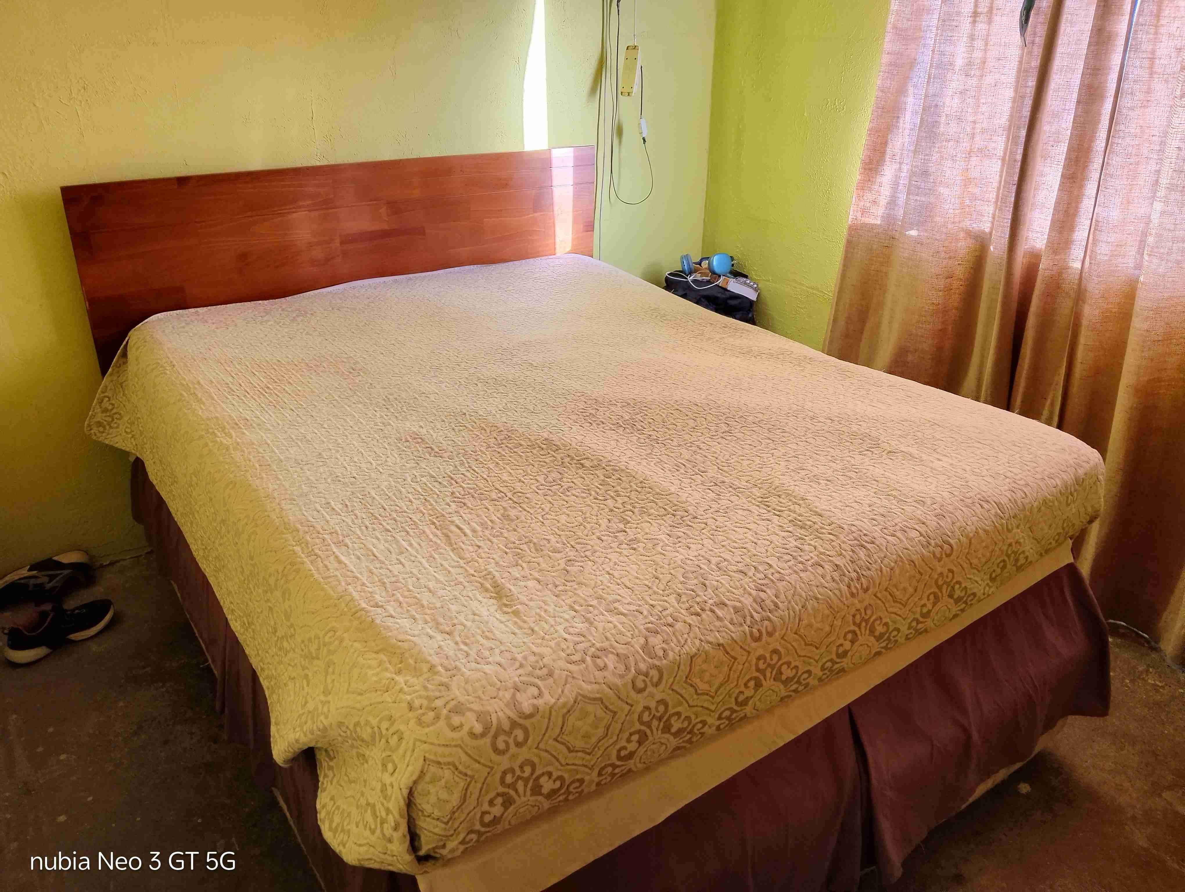 Cama matrimonial con cabecera - miniatura 2