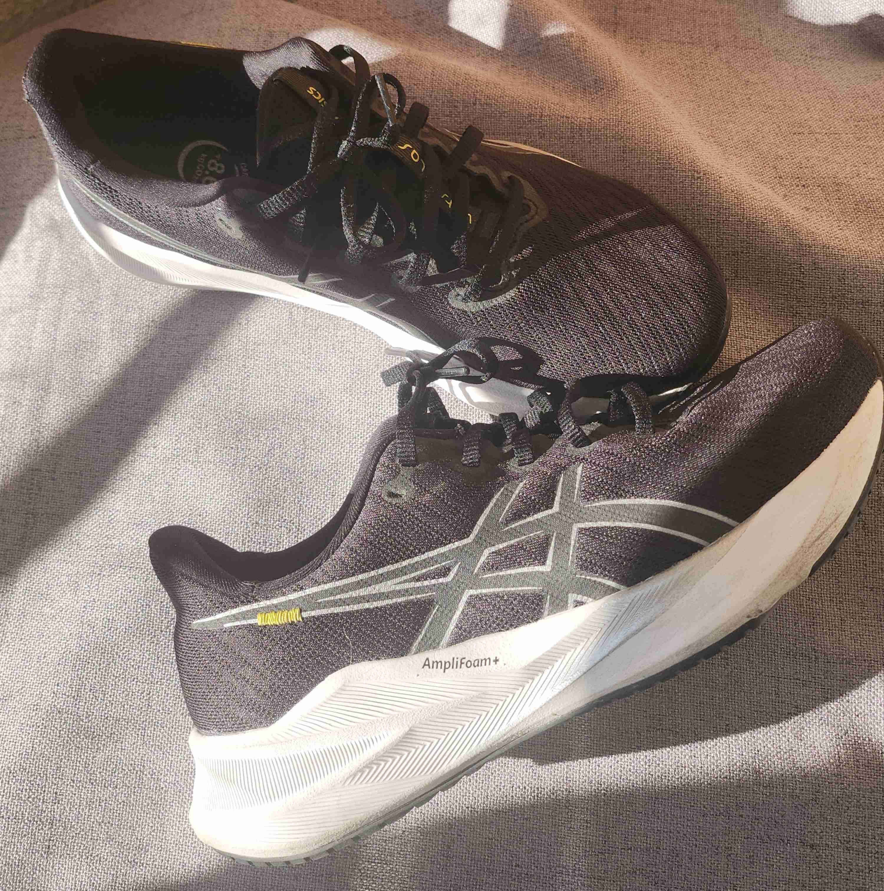 Zapatillas azules oscuras deportivas - miniatura 1