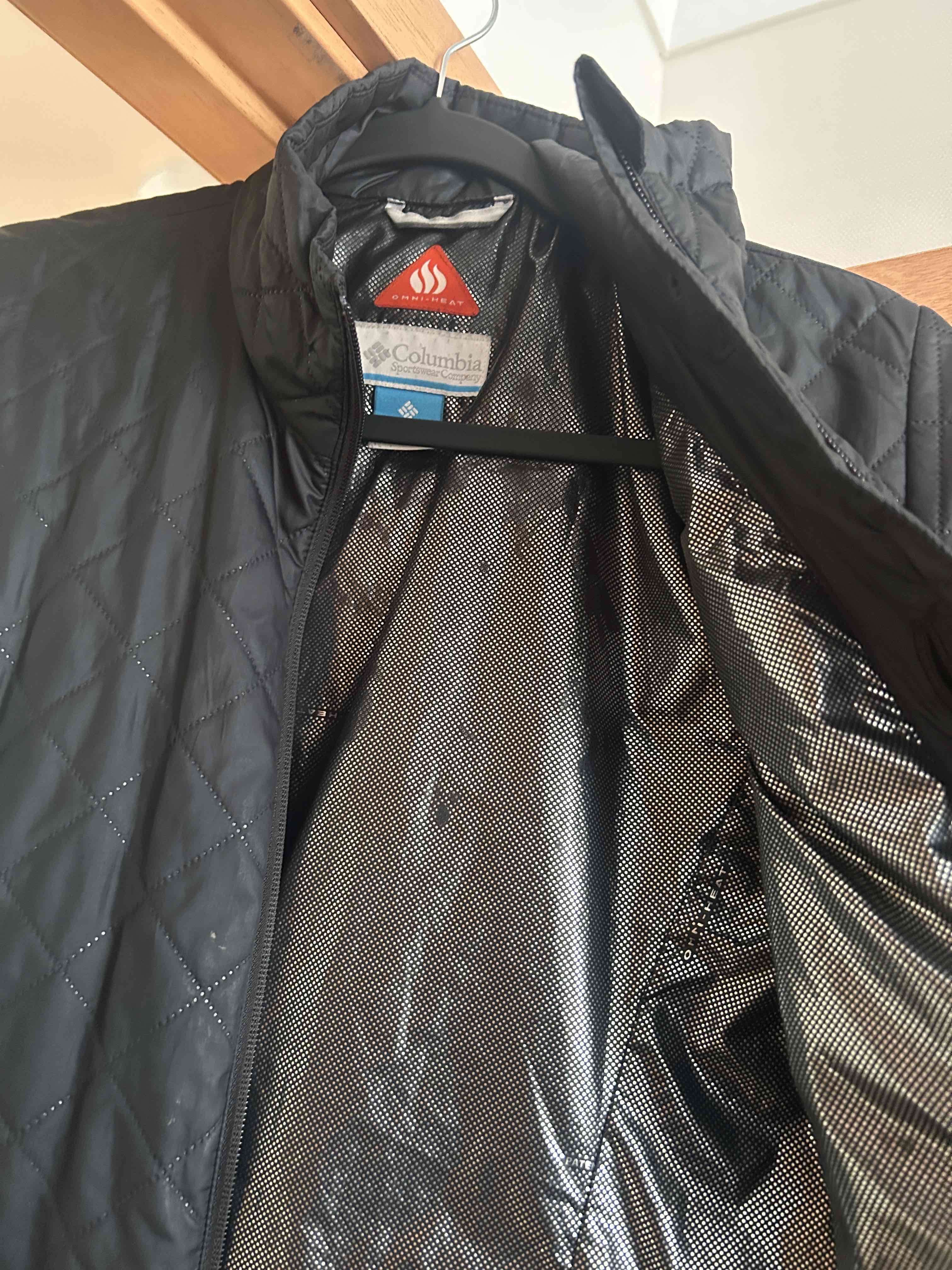 Chaqueta acolchada negra Columbia - miniatura 2