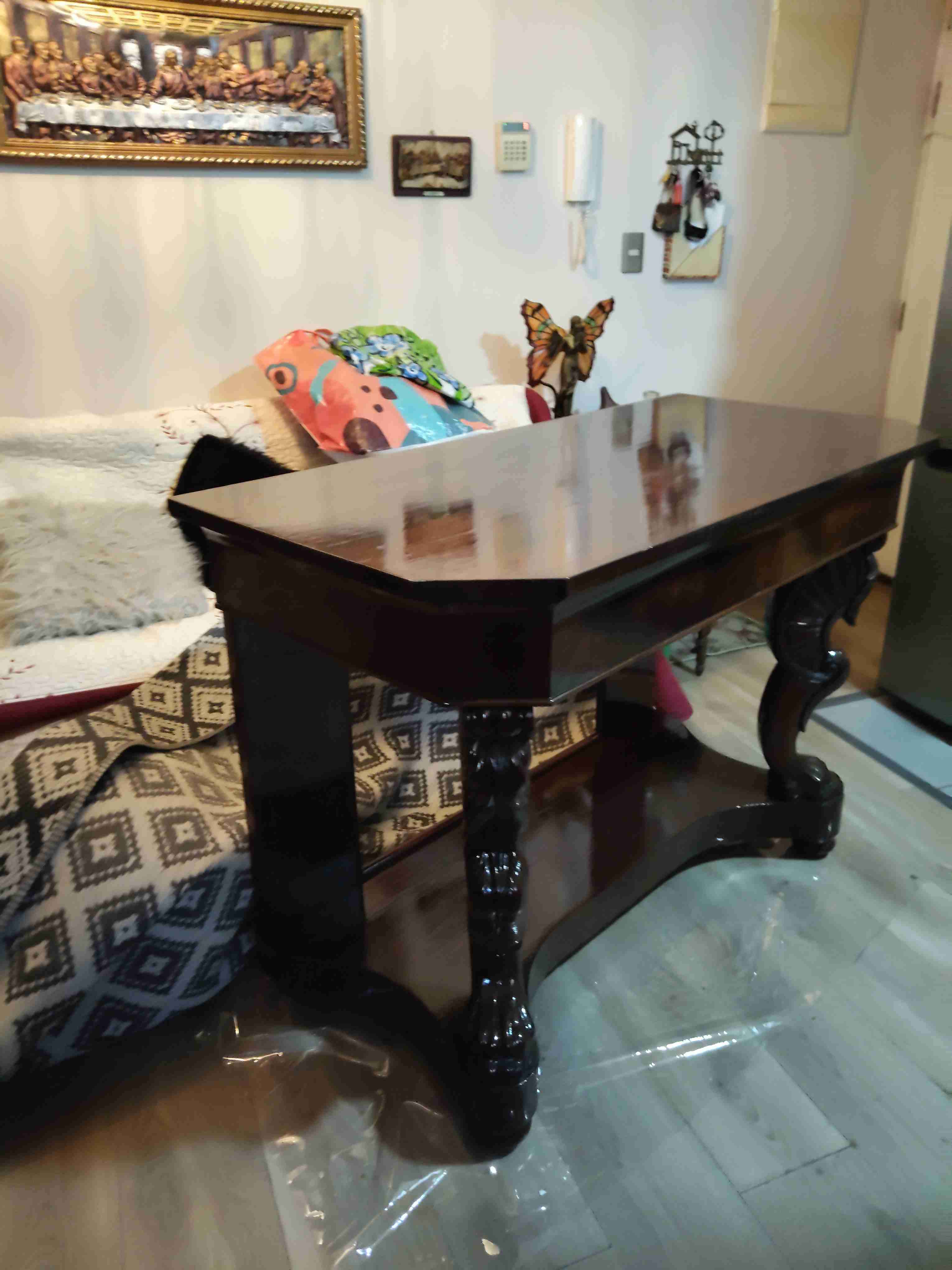 Mesa de madera oscura clásica, caoba victoriana - miniatura 1