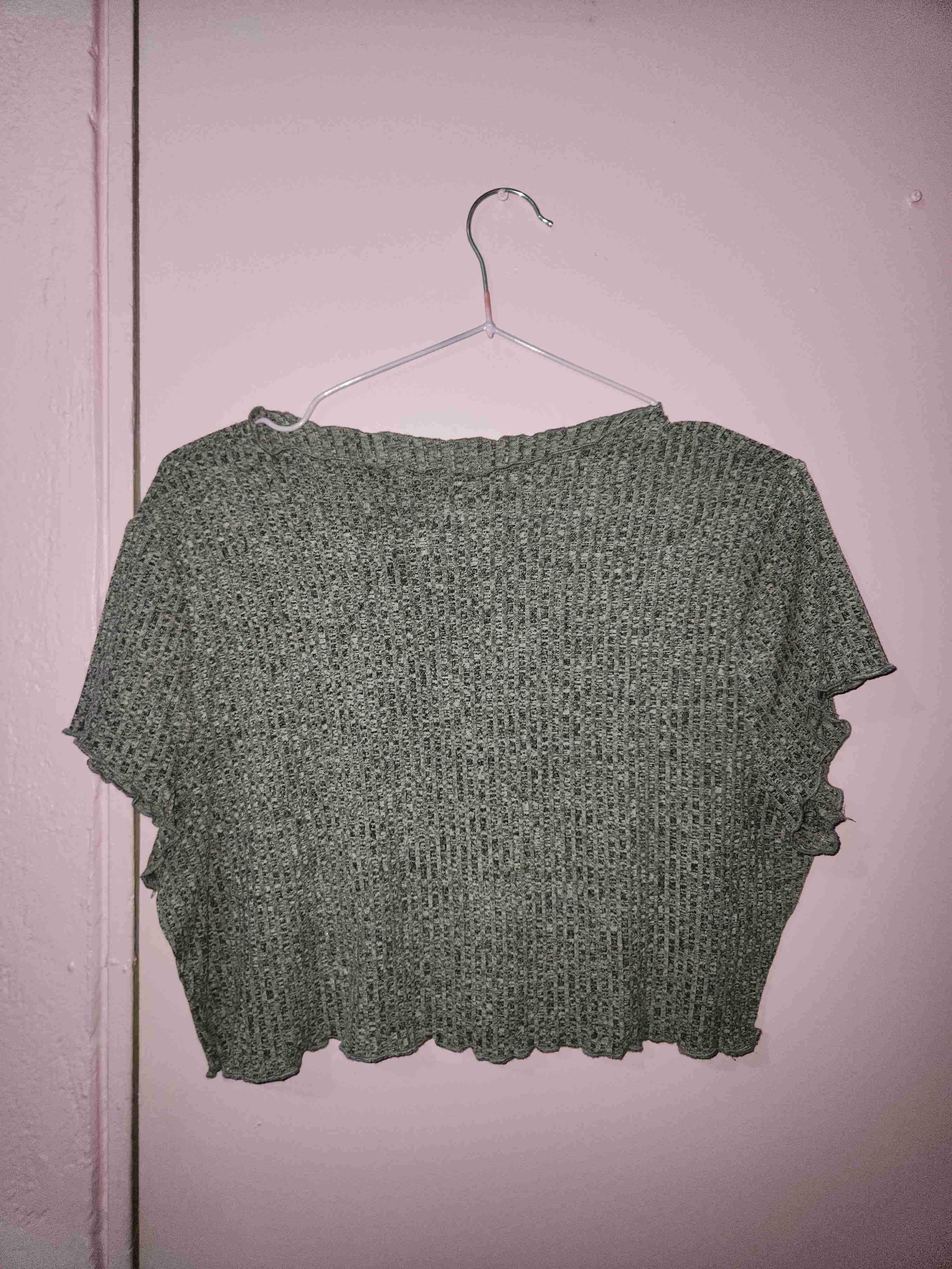 Polera gris de punto