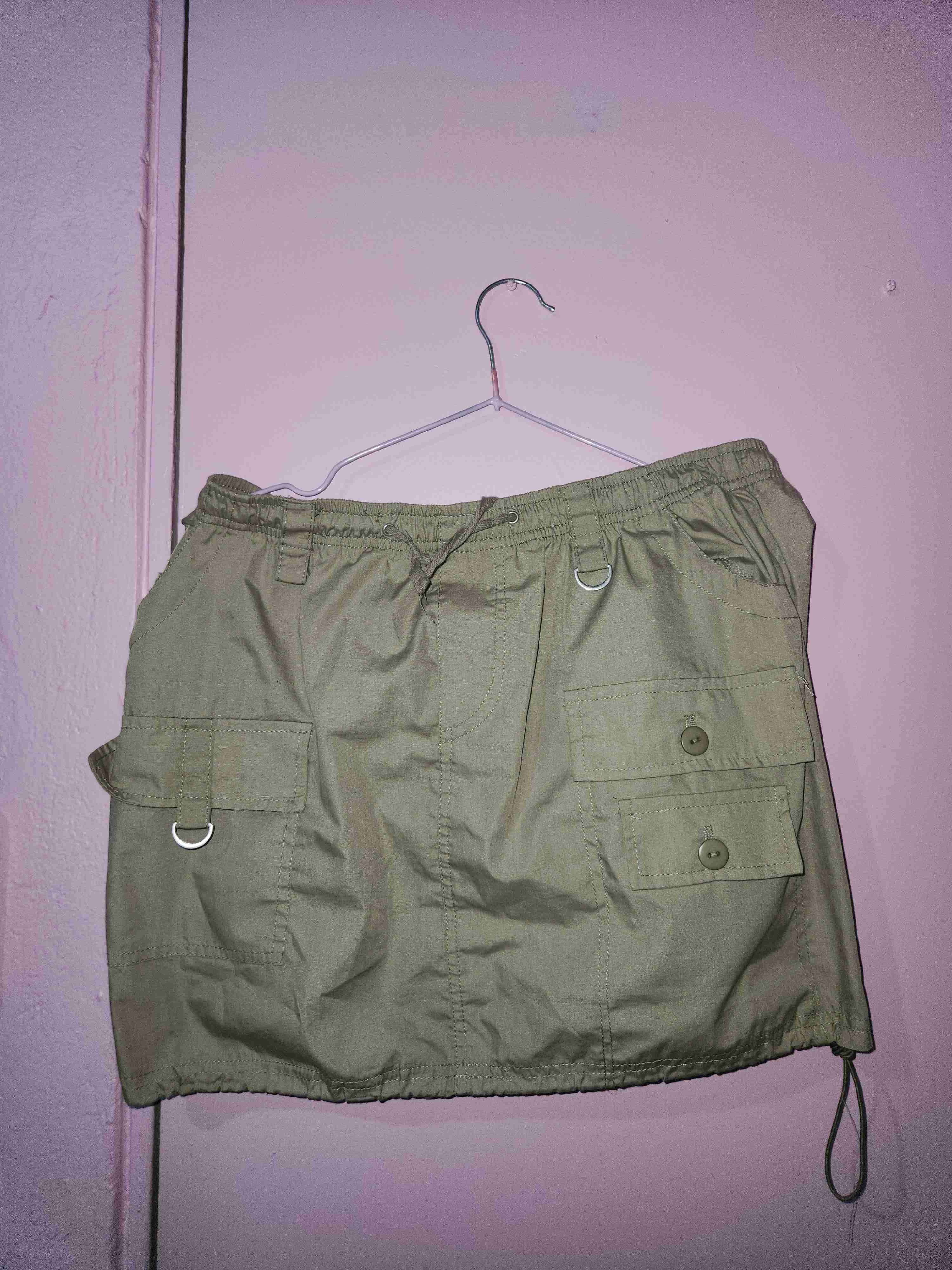 Falda cargo verde oliva