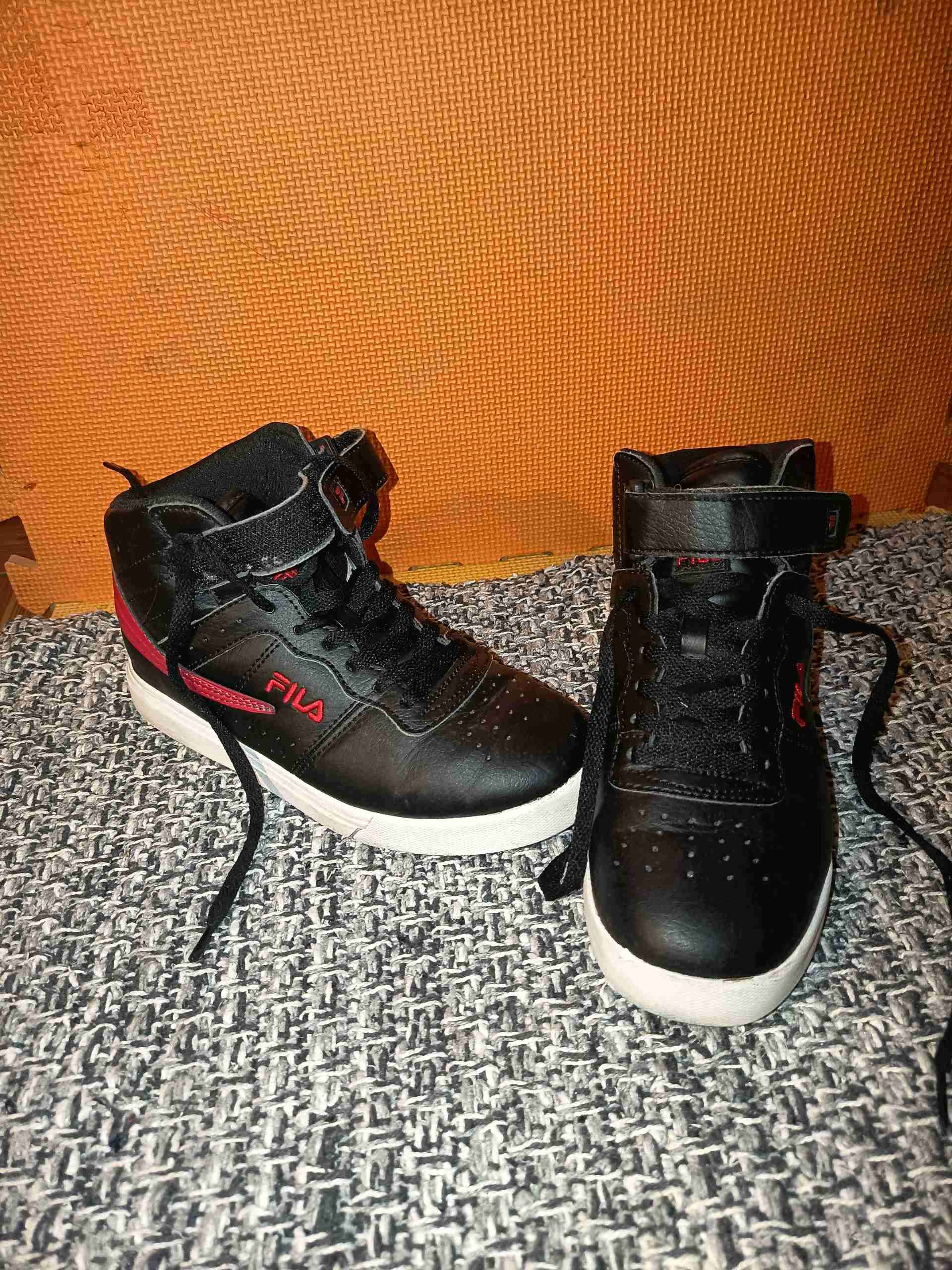 Zapatillas negras Fila - miniatura 1