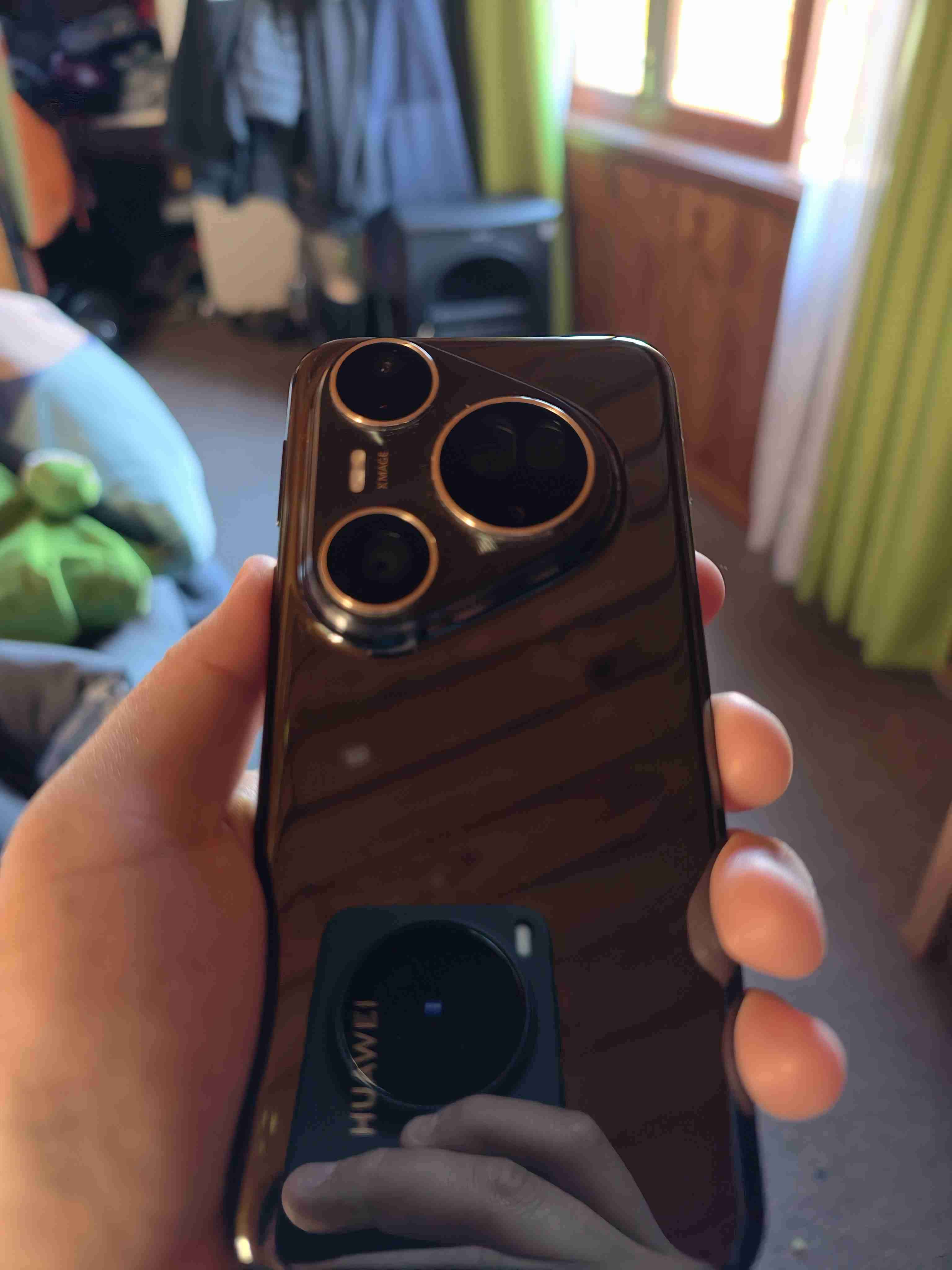 Celular Huawei Pura 80 Ultra como nuevo - miniatura 6