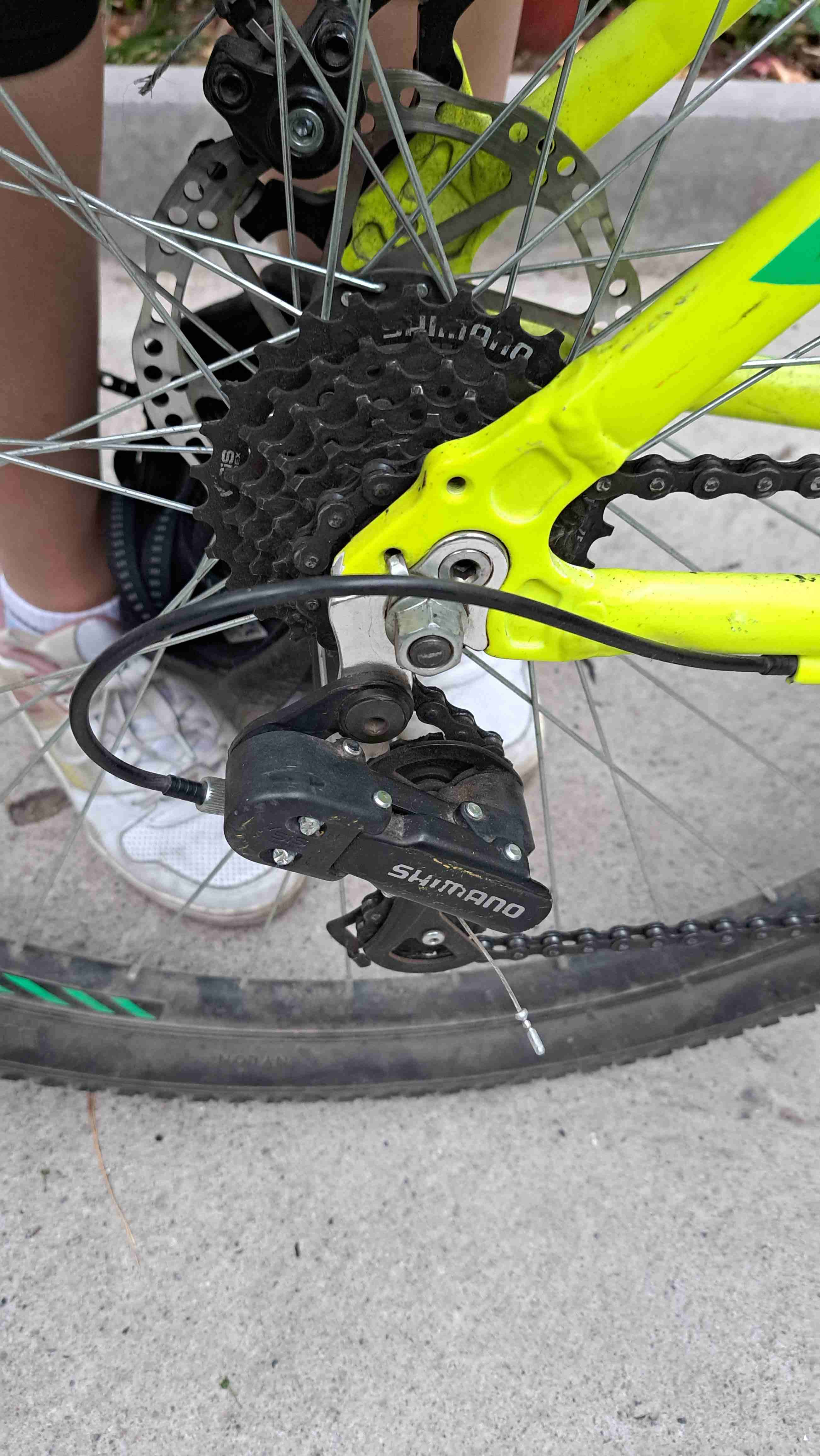 Bicicleta Raleigh amarilla - miniatura 6