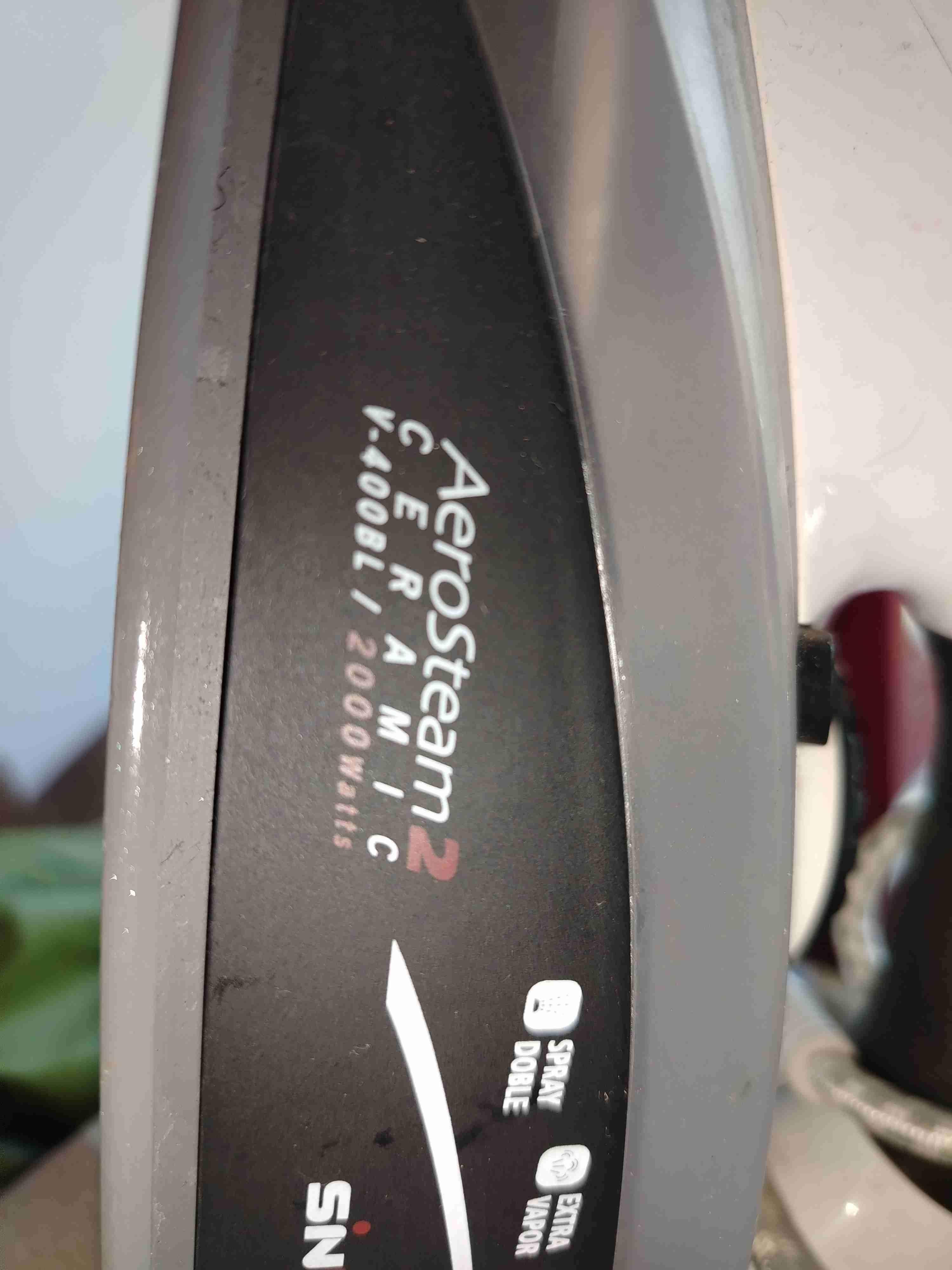 Plancha de vapor Aerosteam 2 - miniatura 1