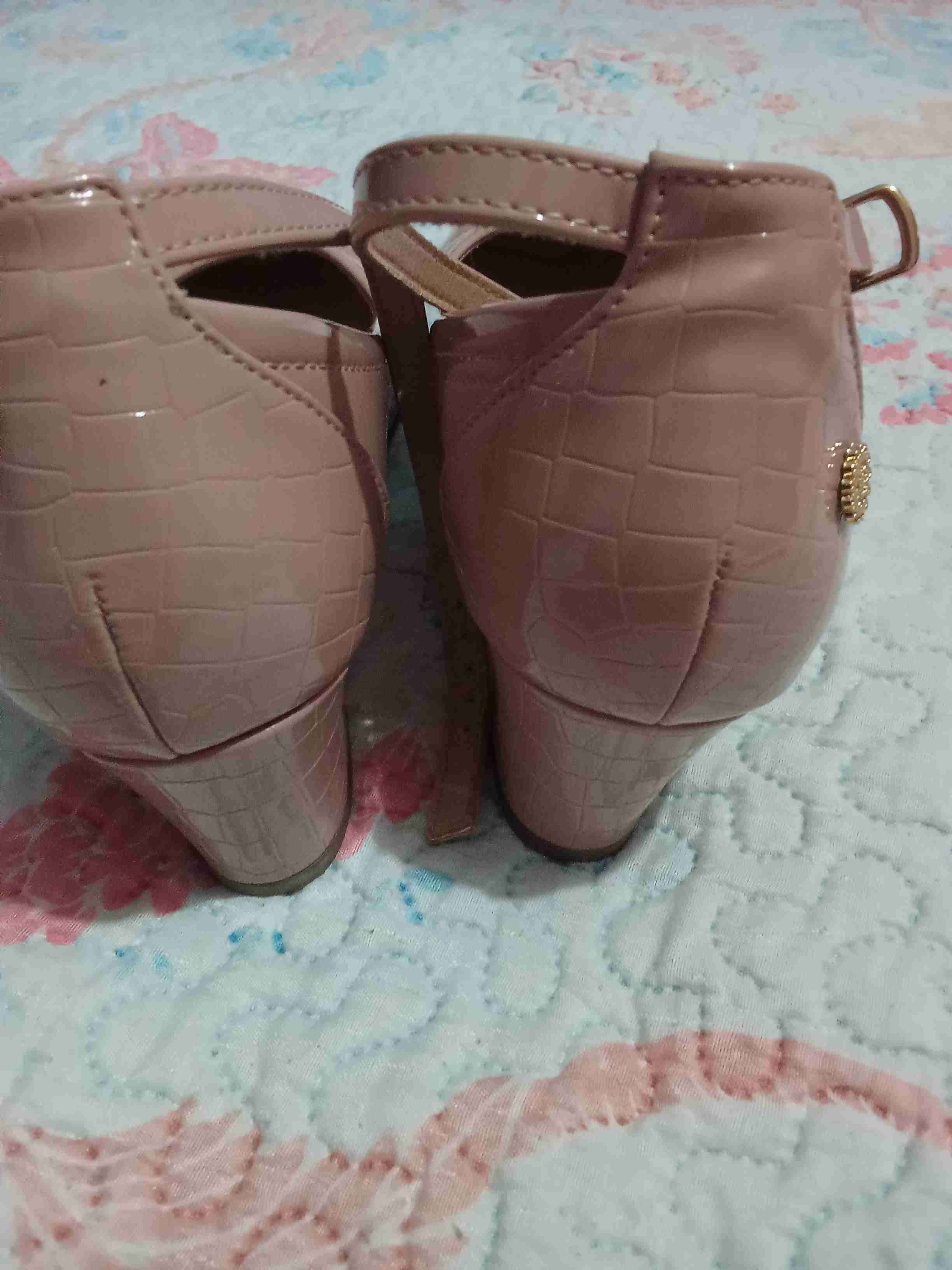 Zapatos rosado pastel de tacón bajo - miniatura 2