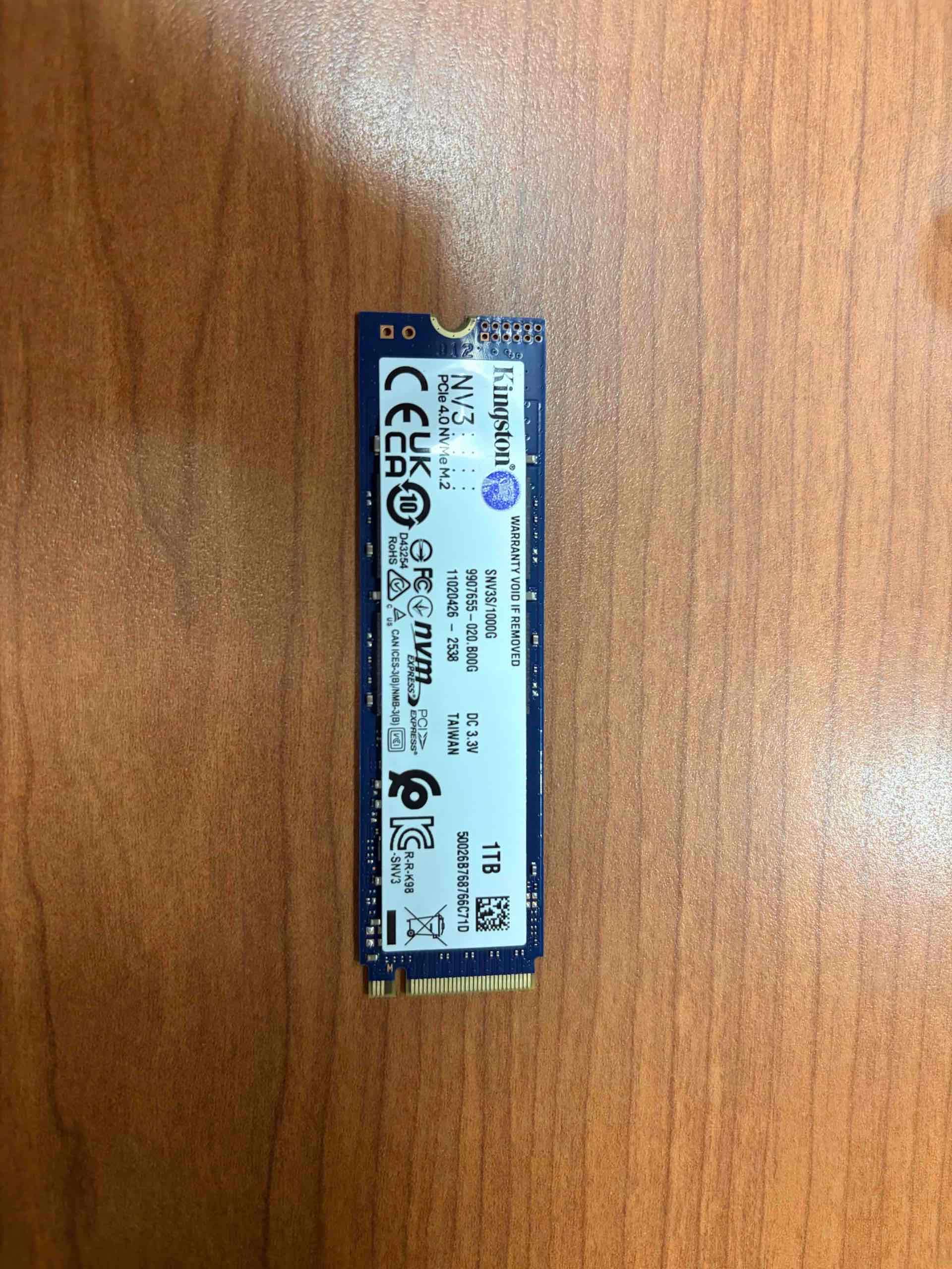 Disco SSD Nvme Kingston NV3 1TB - miniatura 2